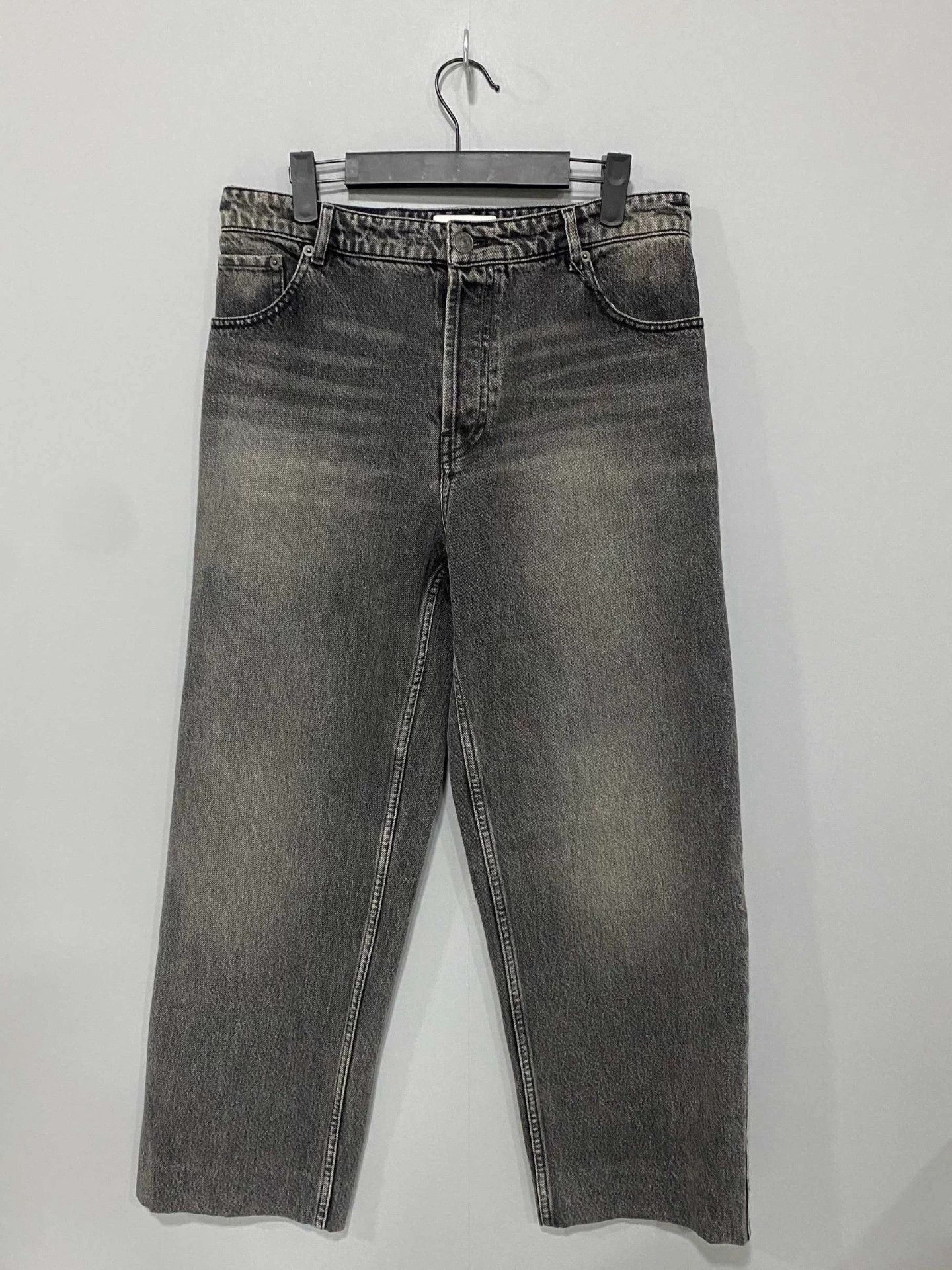 Balenciaga Grey distressed logo jeans, Balenciaga Size 27" / US 4 / IT 40 - 1 Thumbnail