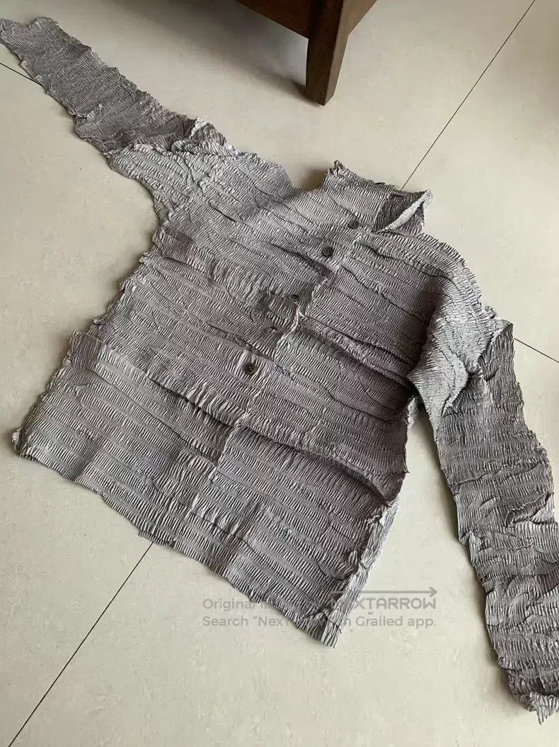 Issey Miyake Issey Miyake Gray Pleated Cardigan Shirt Coat Size M / US 6-8 / IT 42-44 - 4 Thumbnail