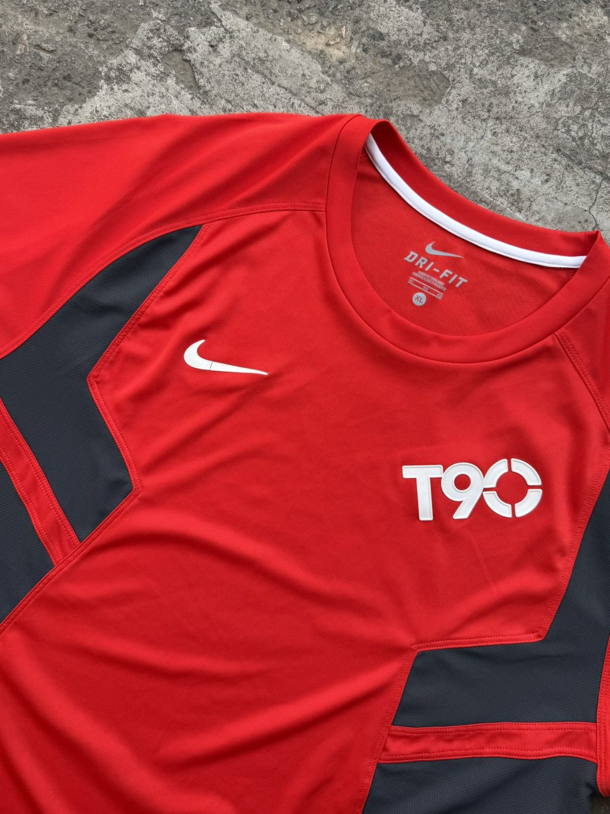Nike Vintage Y2K Nike Total 90 T-shirt Soccer Blokecore Jersey Size US XL / EU 56 / 4 - 4 Thumbnail