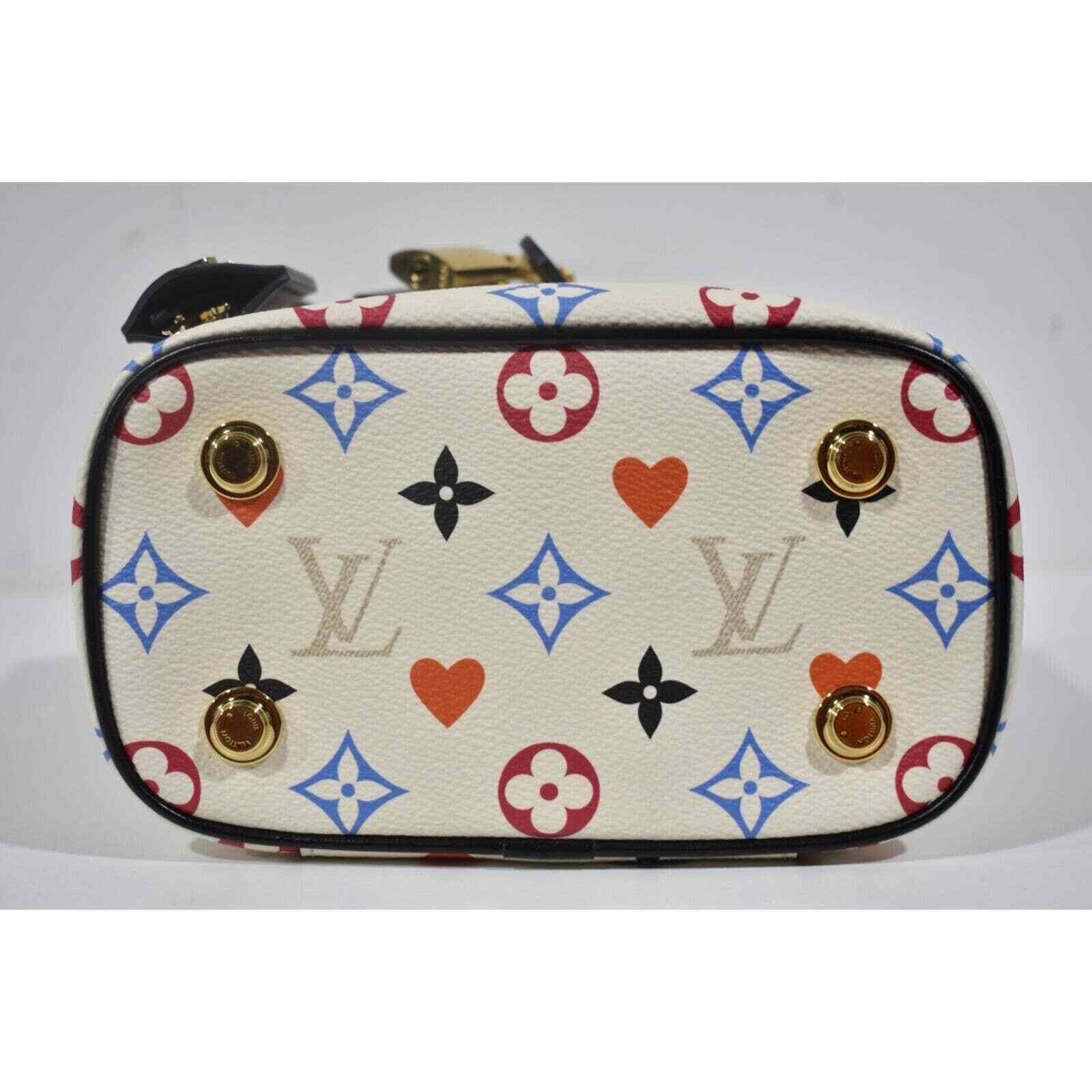 Louis Vuitton Louis Vuitton Vanity Heart Monogram Top Handle Shoulder Bag Size ONE SIZE - 11 Thumbnail