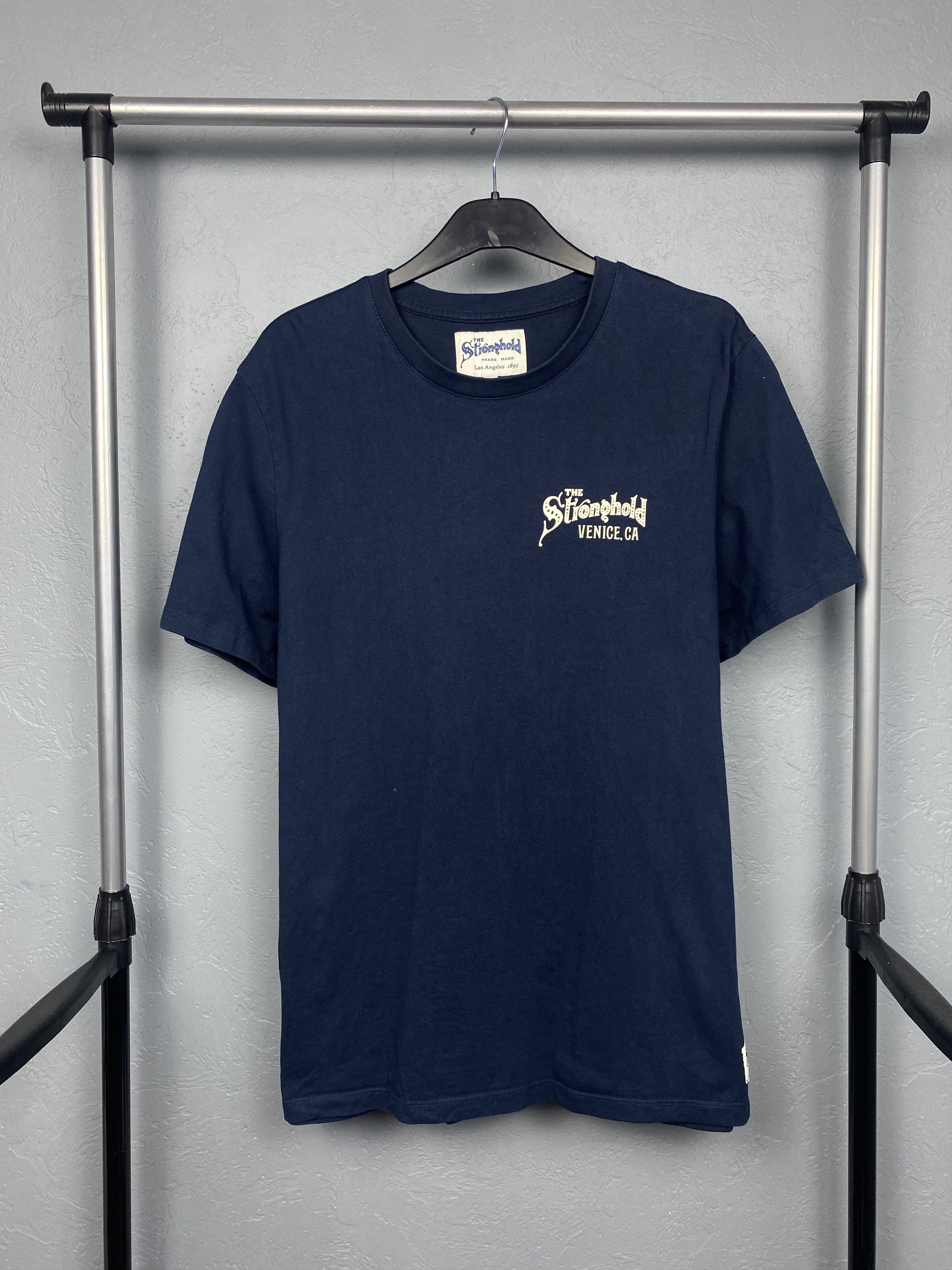 The Stronghold The Stronghold Vintage Mens T-Shirt Y2K Tee Size US L / EU 52-54 / 3 - 3 Thumbnail