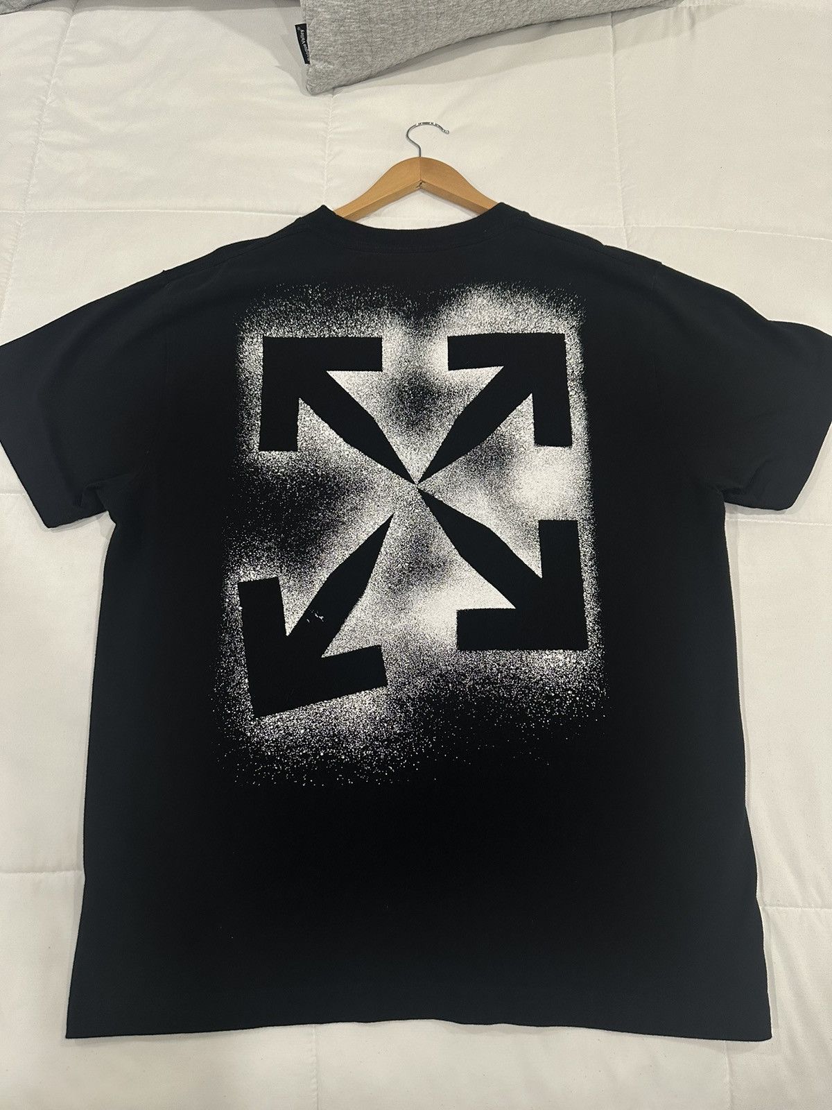 Off-White Off White Spray Paint Arrows Size US L / EU 52-54 / 3 - 1 Thumbnail