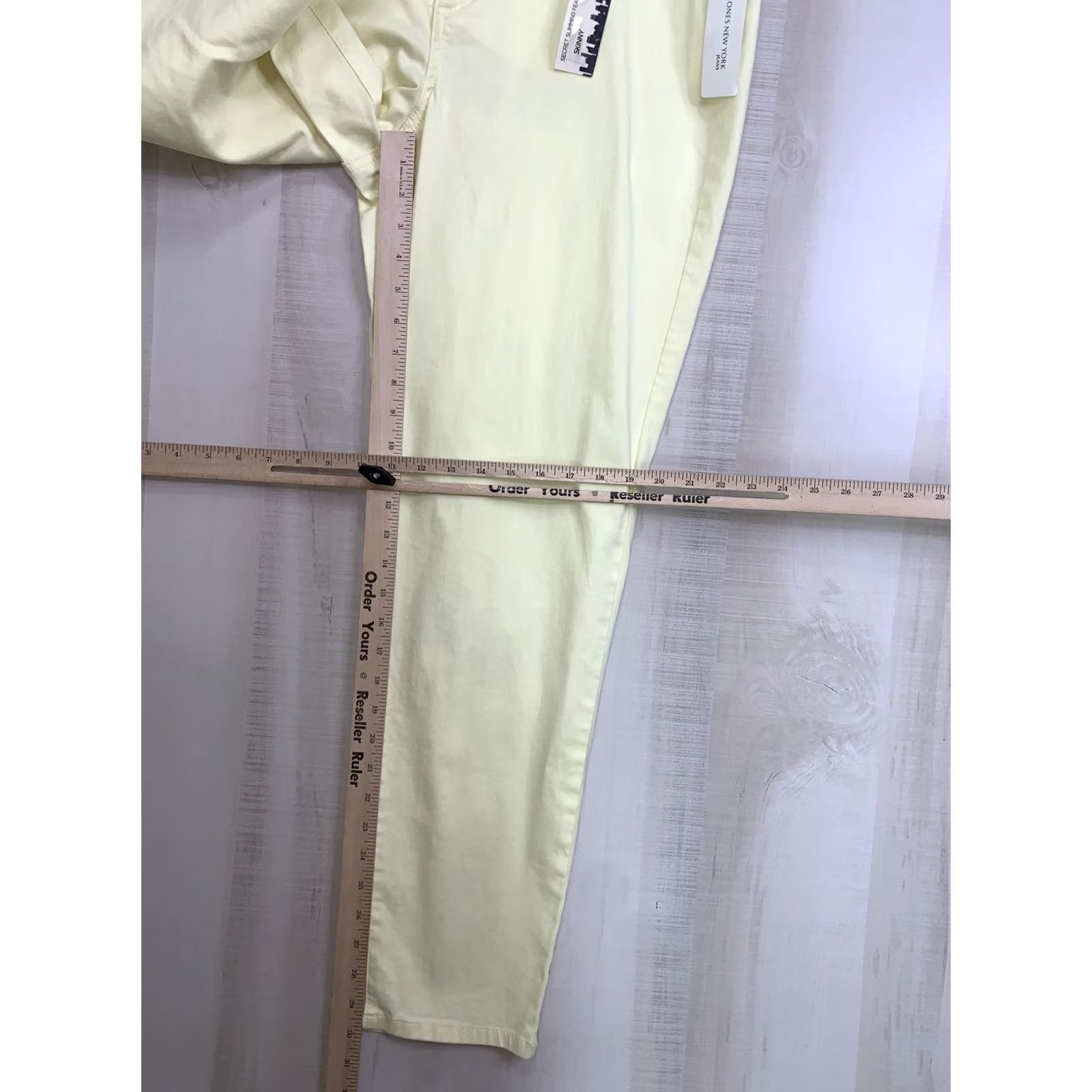 Jones New York Jones New York Jeans Secret Slimming Low Rise Skinny Womens 16w Yellow Pants NWT Size 38" / US 16 / IT 52 - 4 Thumbnail