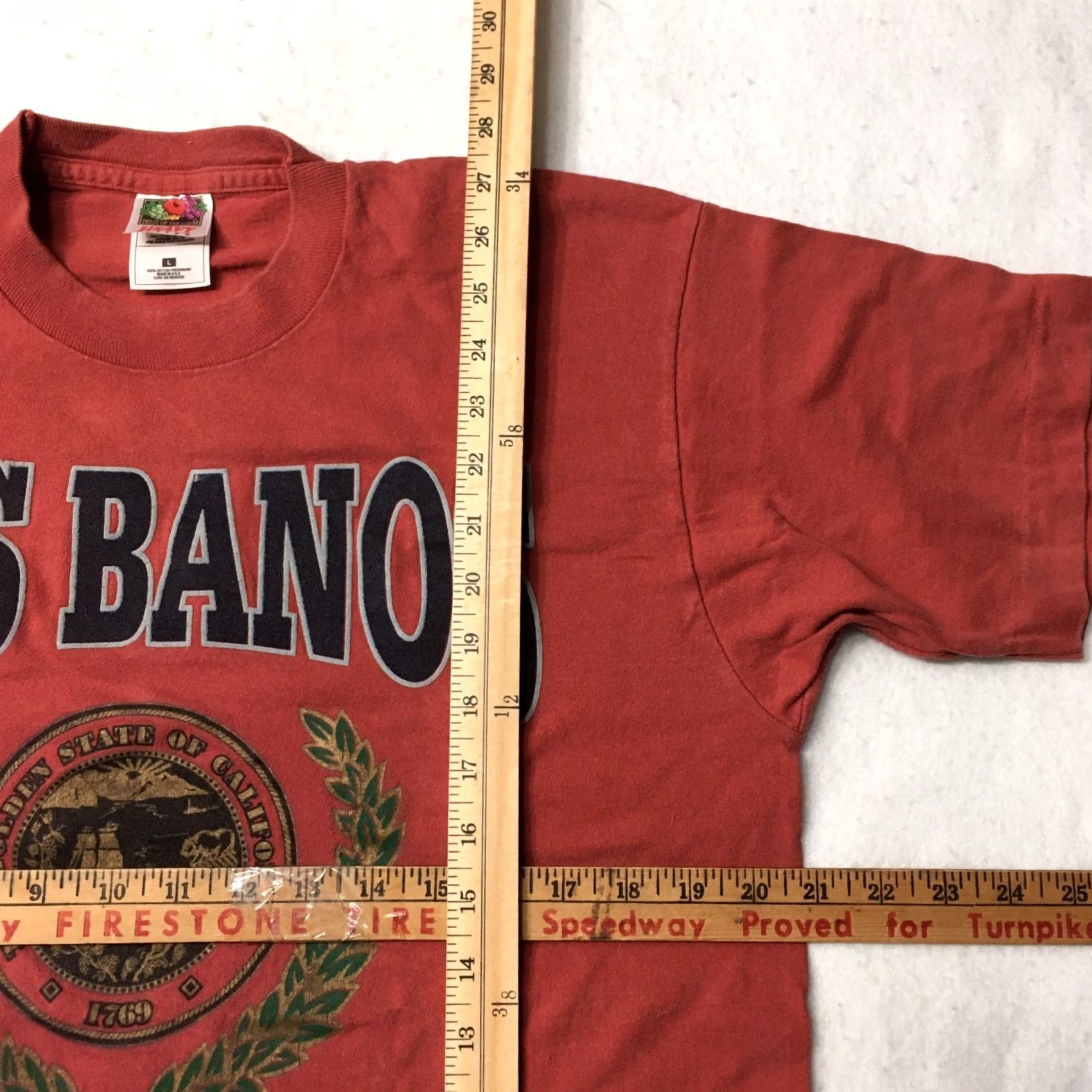 Fruit Of The Loom VINTAGE Fruit of the Loom T-Shirt Men Red 1990s 1994 1769 Basketball Logo Shirt XS? Size US L / EU 52-54 / 3 - 4 Thumbnail
