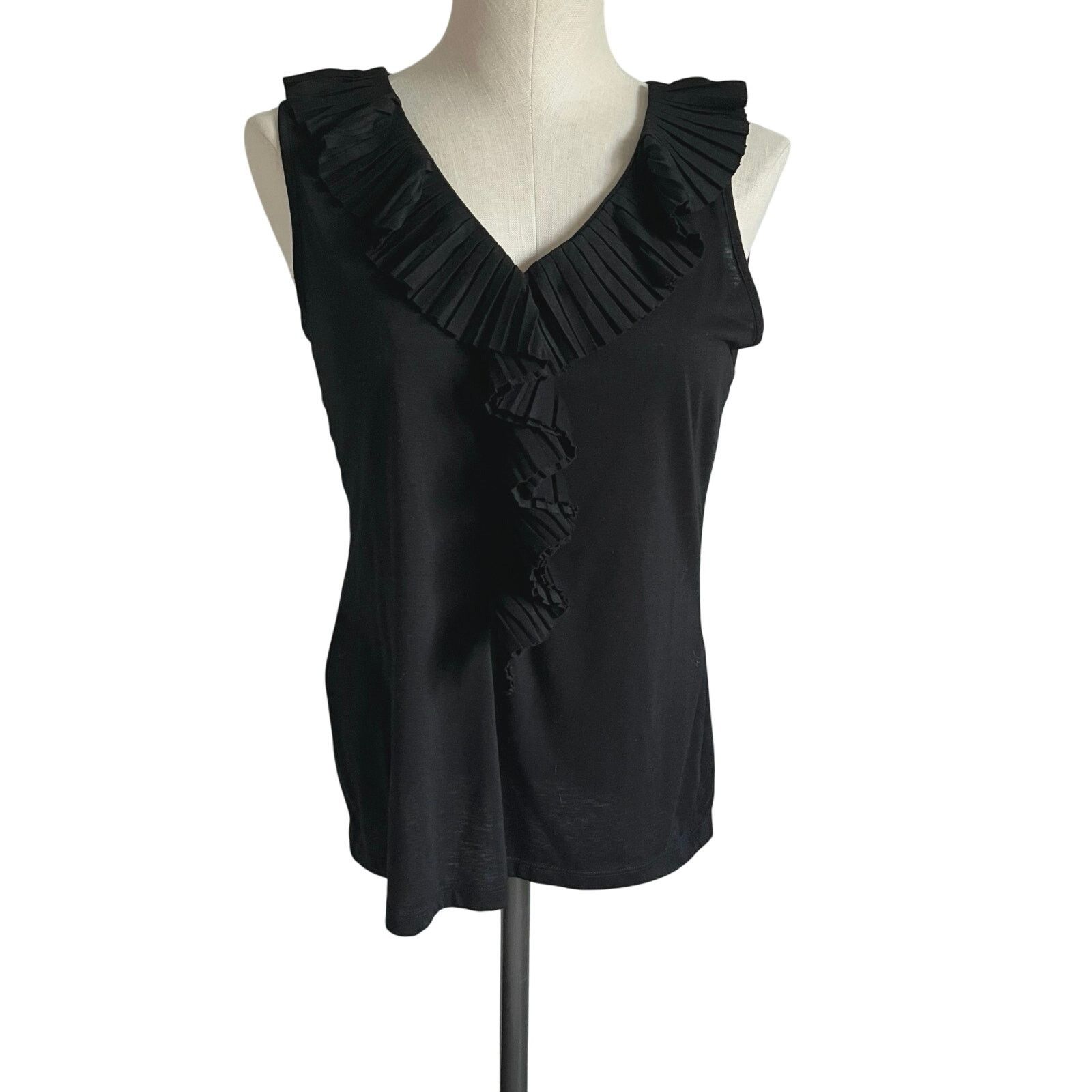 Other Talbots black sleeveless top pleated ruffle trim Size medium Size M / US 6-8 / IT 42-44 - 1 Thumbnail