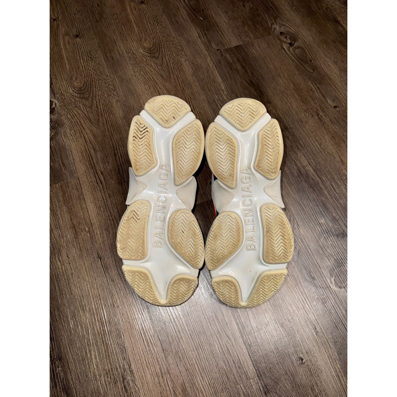 Balenciaga Balenciaga Triple S Sneakers Size US 9 / EU 42 - 4 Thumbnail