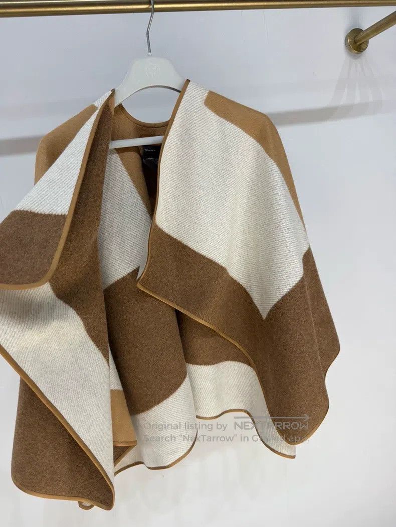 Hermes Hermes Color-blocked Cashmere Cloak Shawl Size M / US 6-8 / IT 42-44 - 3 Thumbnail