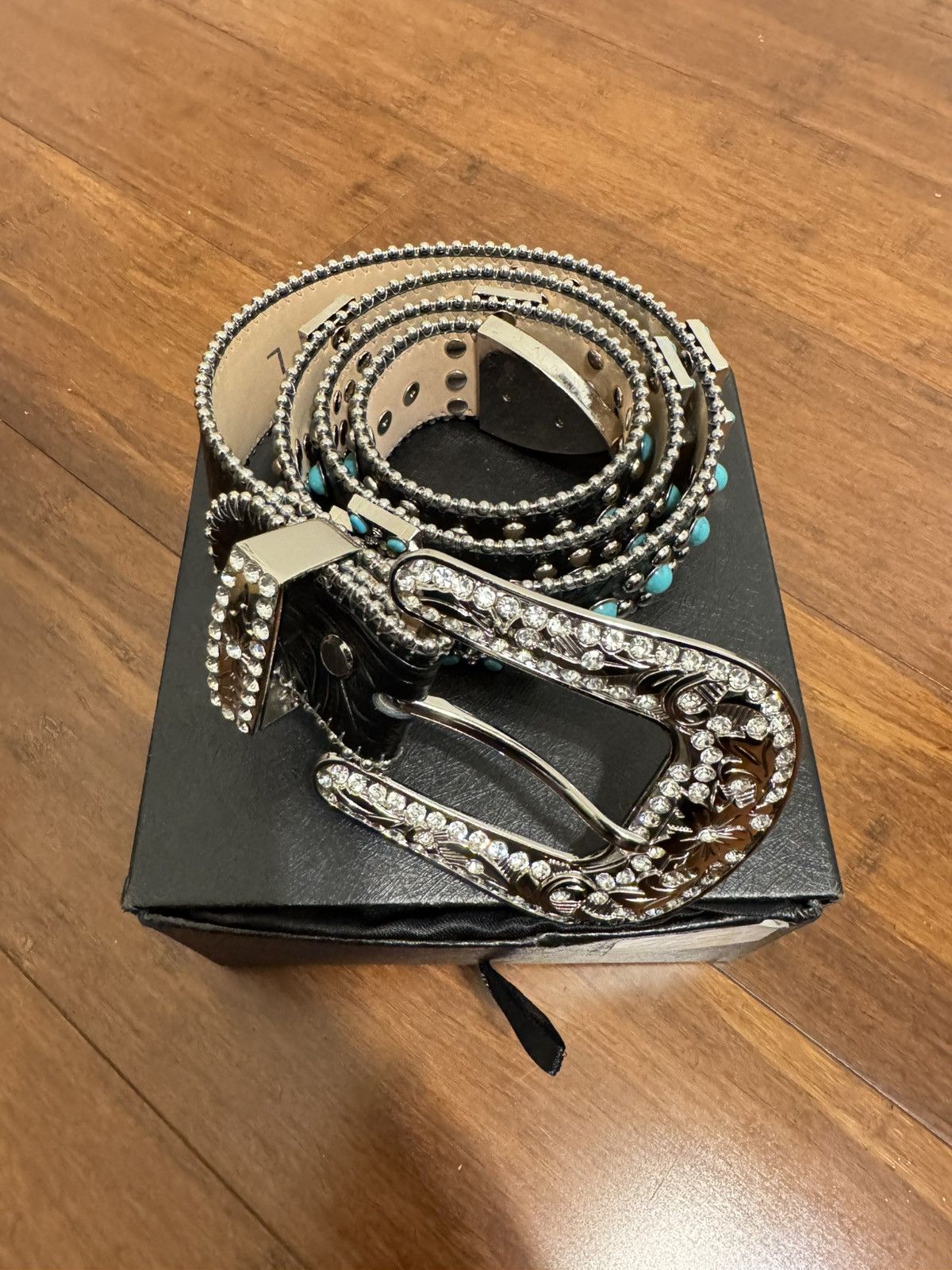 The GV Gallery Gv Gallery Rhinestone Belt Size 34 - 1 Thumbnail
