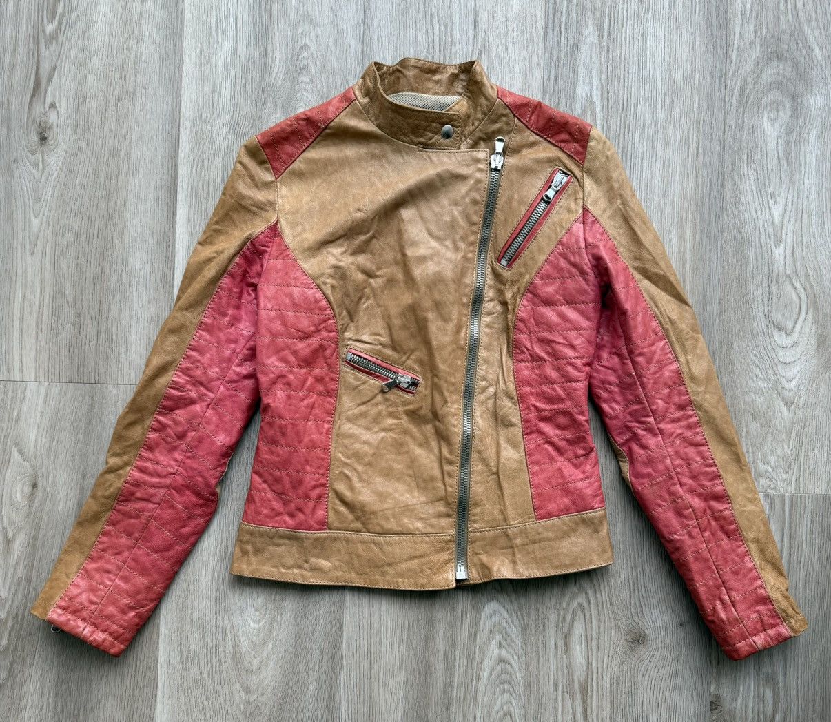 Vintage Leonardo Brown/ Red Leather Biker Jacket Size XS / US 0-2 / IT 36-38 - 2 Thumbnail