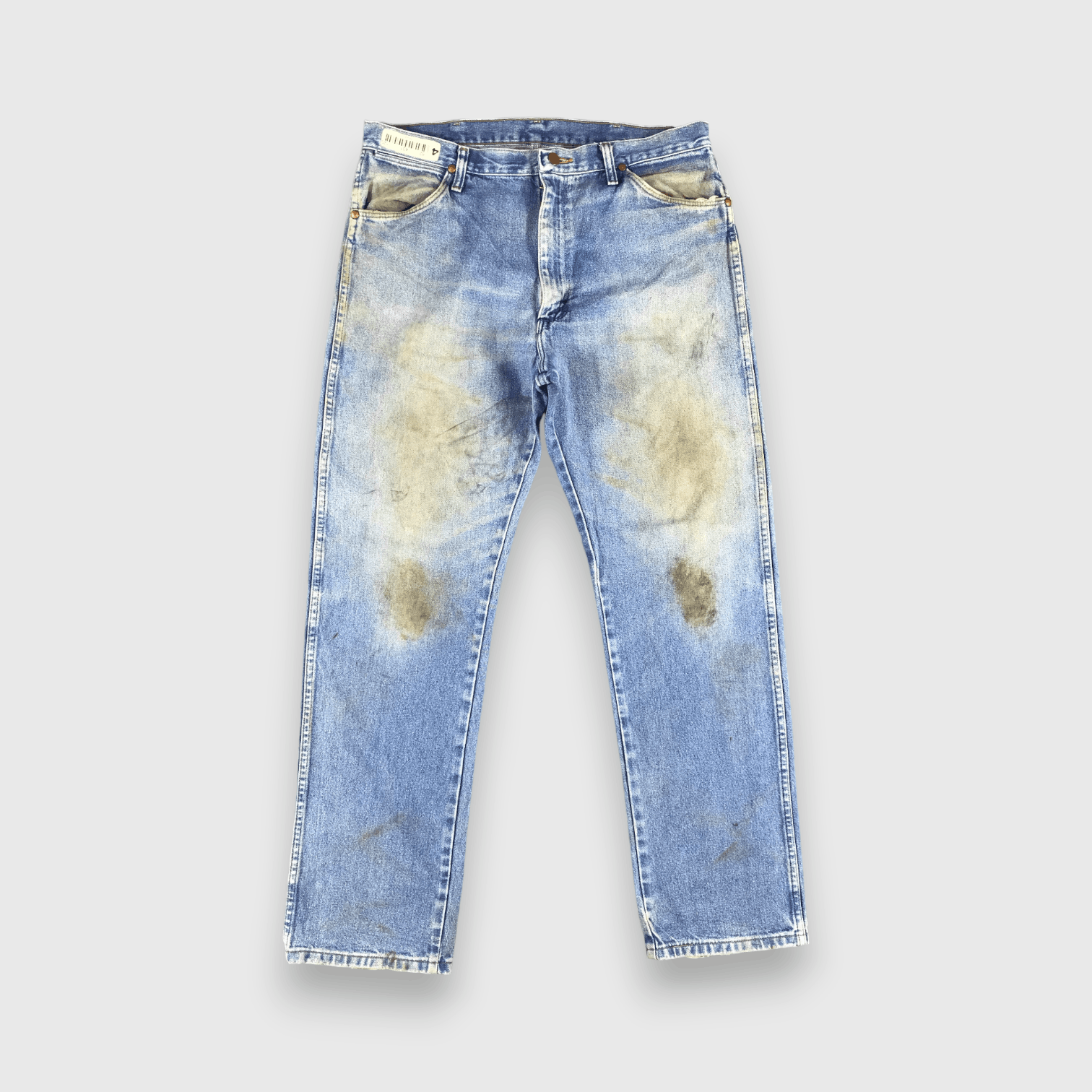 Vintage Vintage Blue Wash Wrangler Jeans-J1543 Size US 36 / EU 52 - 1 Thumbnail