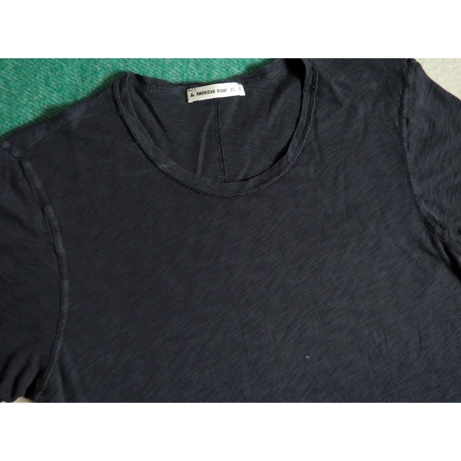 Vintage VINTAGE American Giant USA Made Distress Grunge Dark Gray Blank Tee T-Shirt Mens S Size US S / EU 44-46 / 1 - 2 Thumbnail
