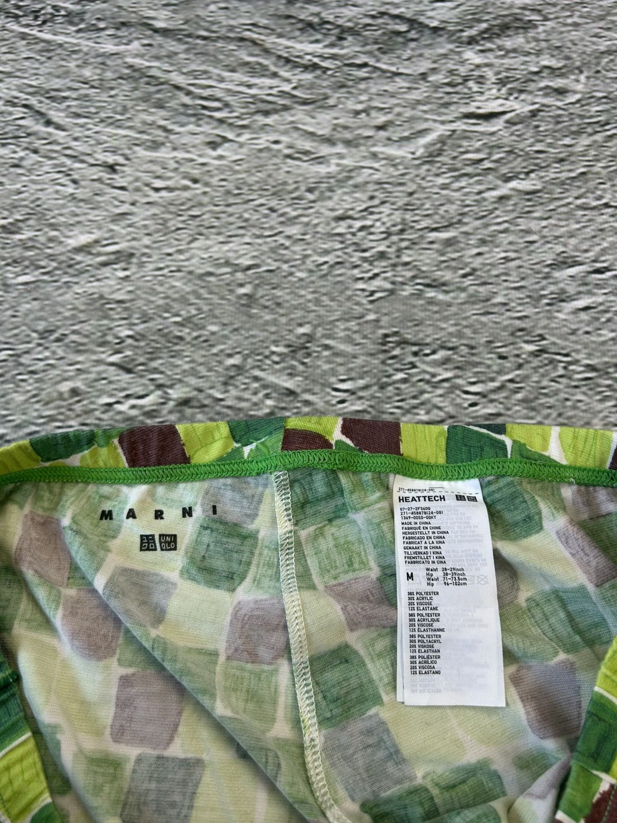 Japanese Brand × Marni × Uniqlo UNIQLO X MARNI heattech set turtleneck longsleeve + pants Size M / US 6-8 / IT 42-44 - 10 Thumbnail
