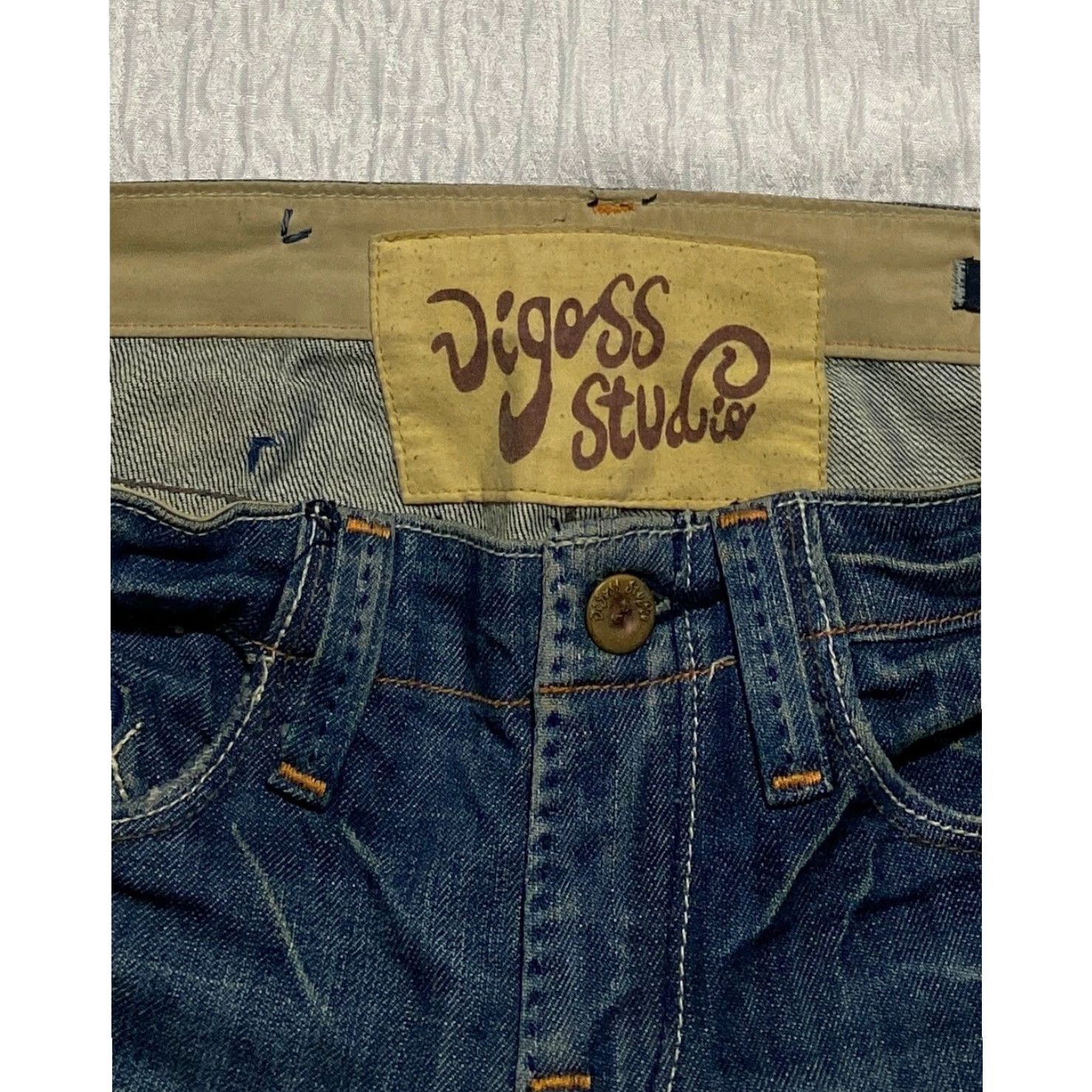 Vintage Vigoss Studio Jeans Womens 26 Blue Denim Low Rise Distressed Whiskers P20151 Size 26" / US 2 / IT 38 - 6 Thumbnail