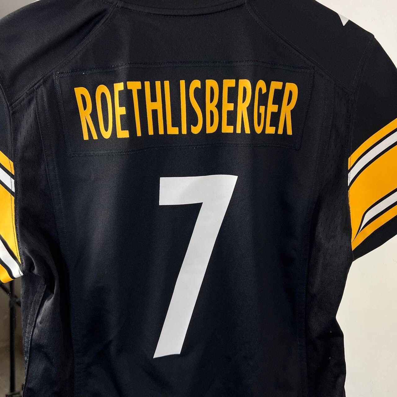 Nike PITTSBURGH STEELERS NFL SHIRT JERSEY NIKE #7 ROETHLISBERGER Size US S / EU 44-46 / 1 - 4 Thumbnail