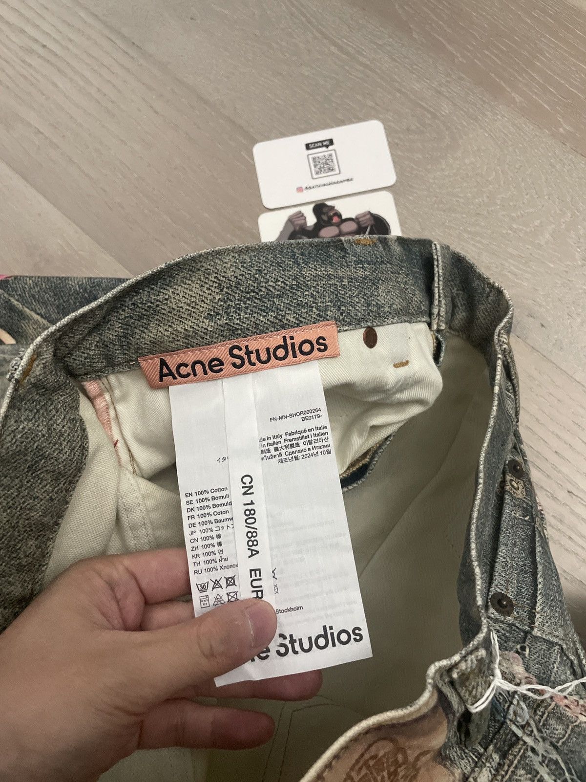 Acne Studios Acne Studios Keychain Print Baggy Fit shorts - 1981M Size US 32 / EU 48 - 8 Thumbnail