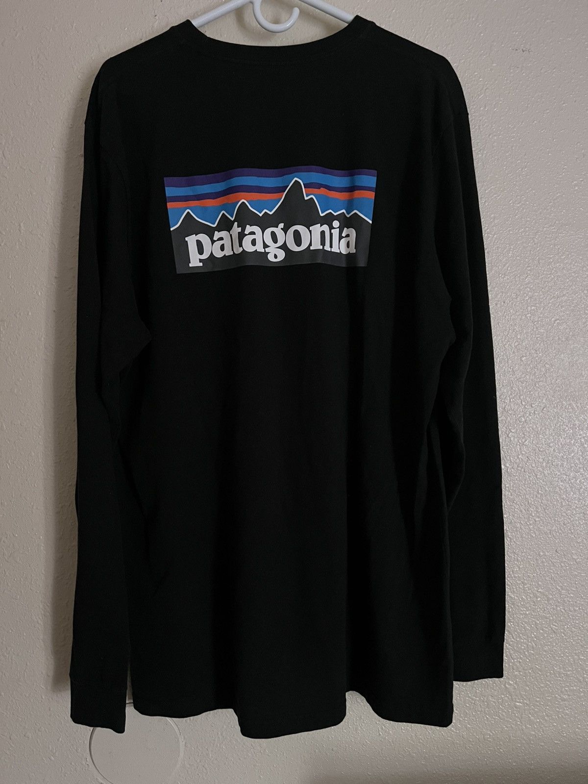 Patagonia Patagonia long sleeve big logo shirt Size US XXL / EU 58 / 5 - 1 Thumbnail