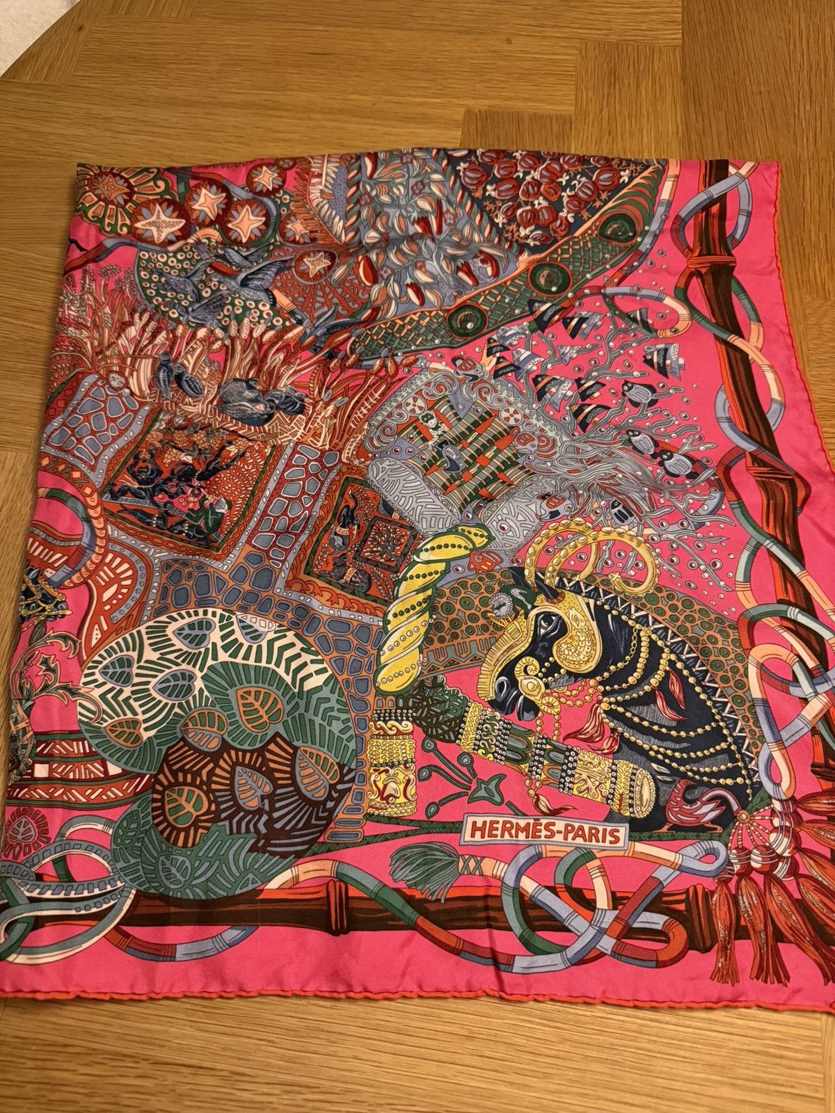 Hermes Hermés Silk Scarf Size ONE SIZE - 4 Thumbnail