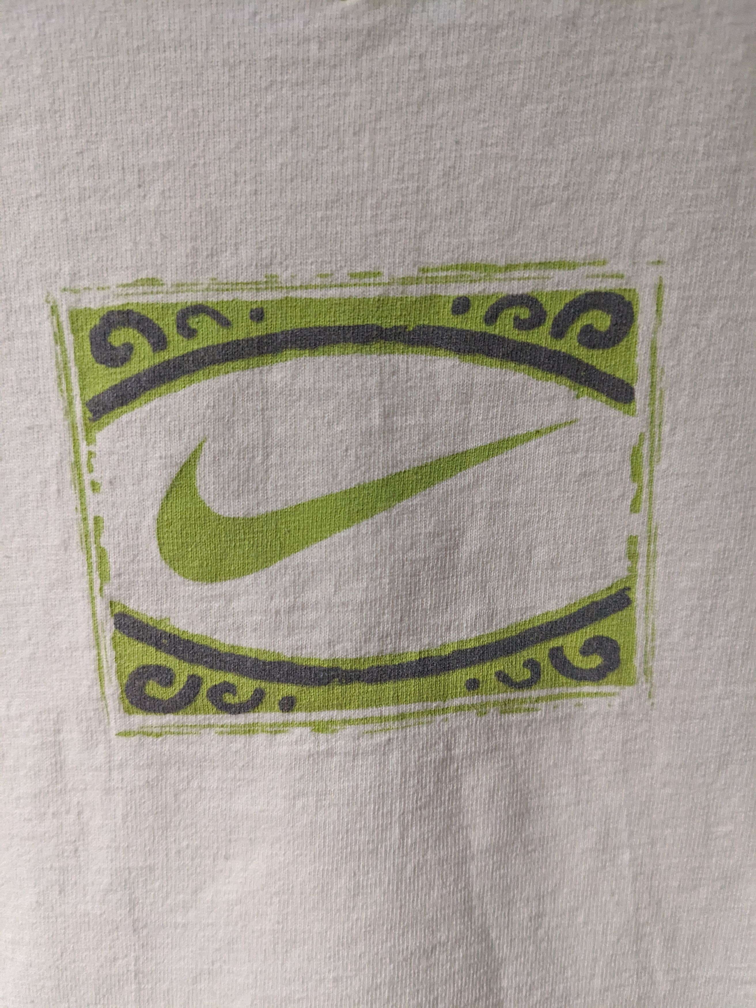 Nike × Vintage Vintage Y2K Nike Center Swoosh Womans Medium T-Shirt Size M / US 6-8 / IT 42-44 - 2 Thumbnail