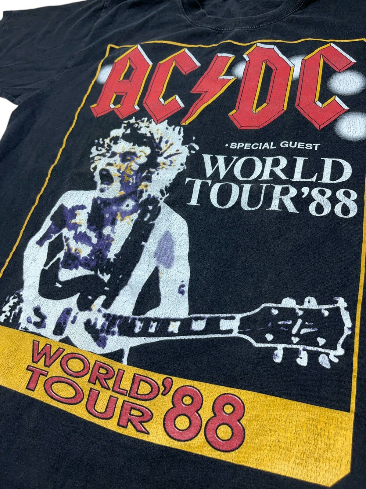 AC/DC × Band Tees × Vintage Vintage AC/DC 1988 World Tour Rock Band T-shirt Faded Size US XL / EU 56 / 4 - 3 Thumbnail