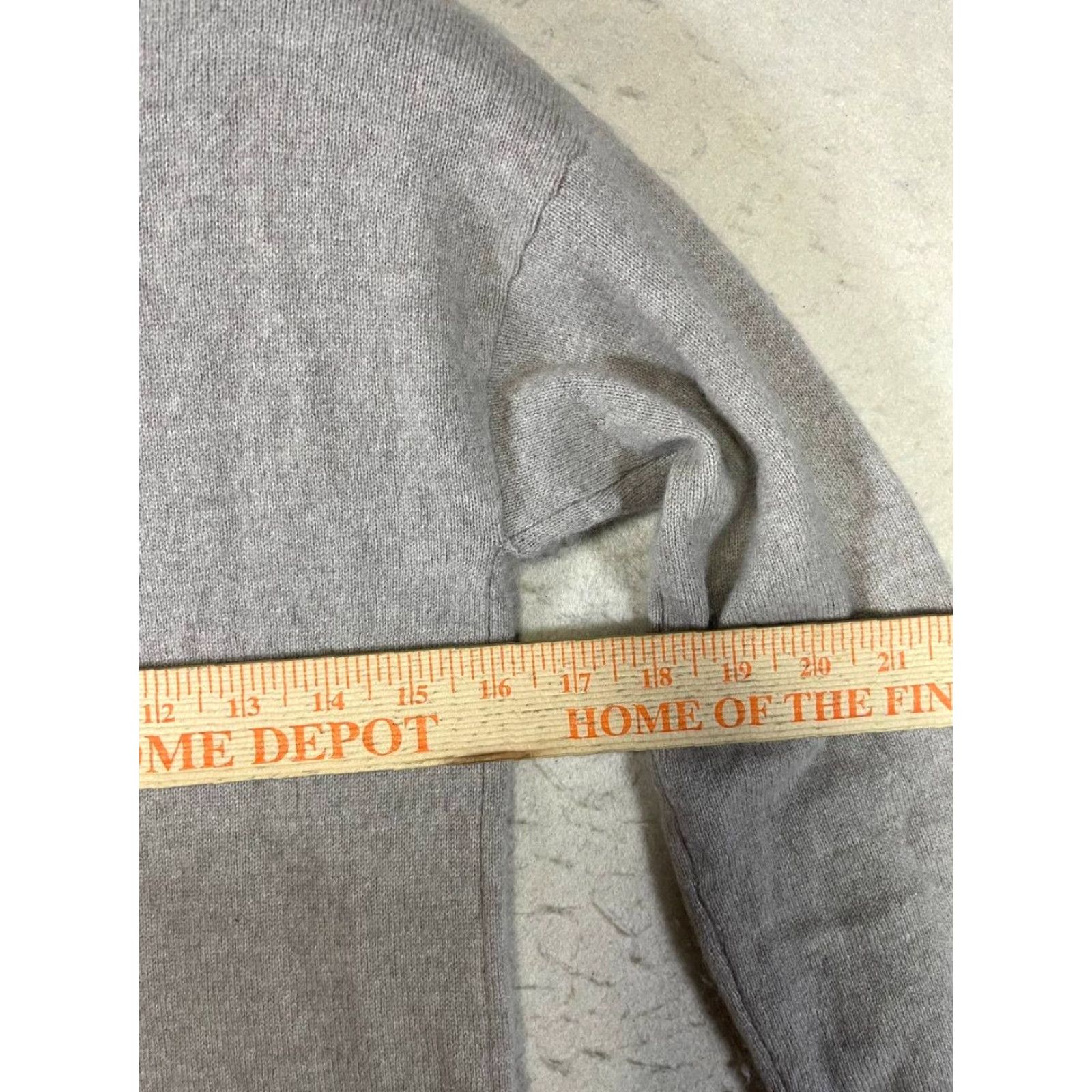 Vintage 360 Cashmere Women’s Sweater Dress S Gray 100% Cashmere 3/4 Sleeve Pullover V-Neck A-Line Midi Dress Women Slimming Knit Fashion Size S / US 4 / IT 40 - 3 Thumbnail