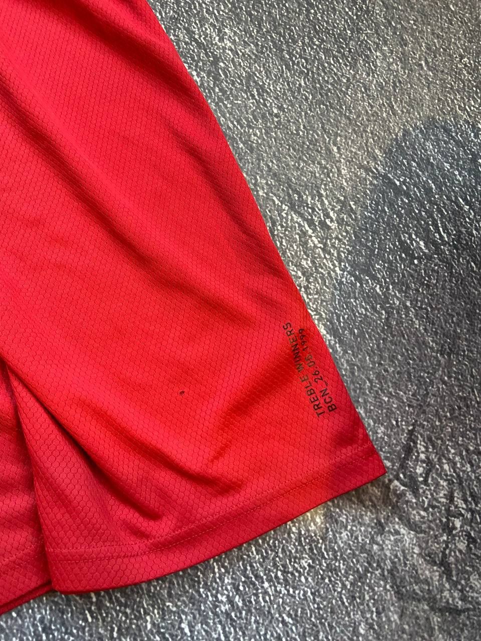 Adidas Adidas Manchester United 2019 jersey Size US L / EU 52-54 / 3 - 5 Thumbnail