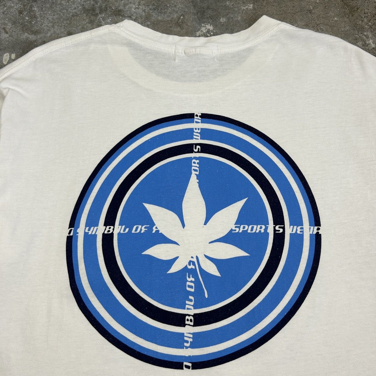 Vintage 1990s BOAST USA Weed T-Shirt Size US L / EU 52-54 / 3 - 6 Thumbnail