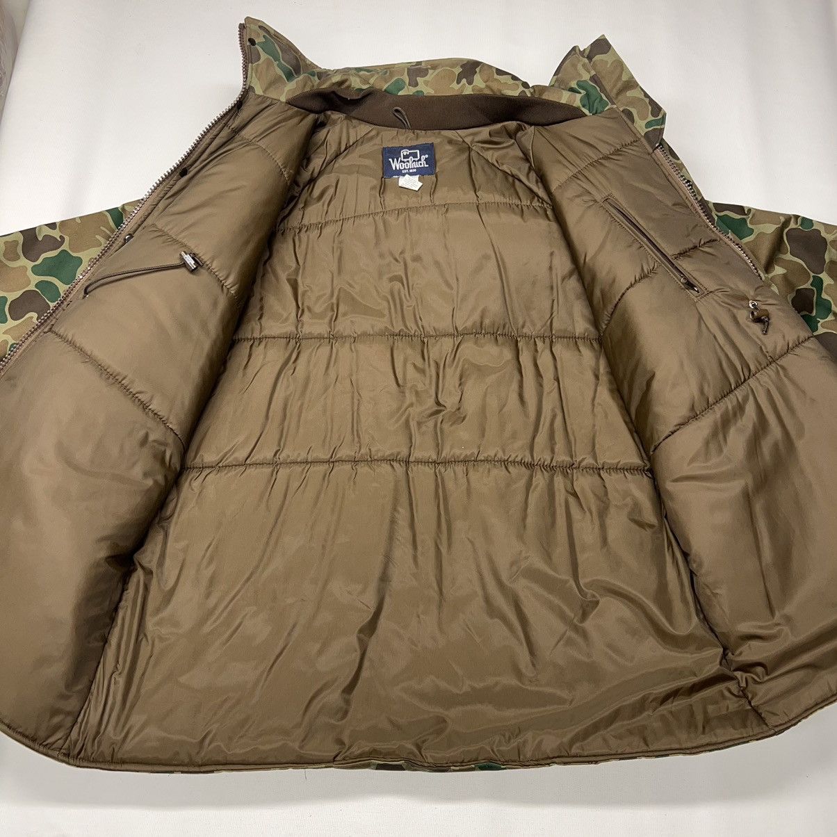 Vintage × Woolrich Woolen Mills VTG Woolrich Jacket Coat Duck Camo Lined Padded Green 90s Size US XL / EU 56 / 4 - 4 Thumbnail