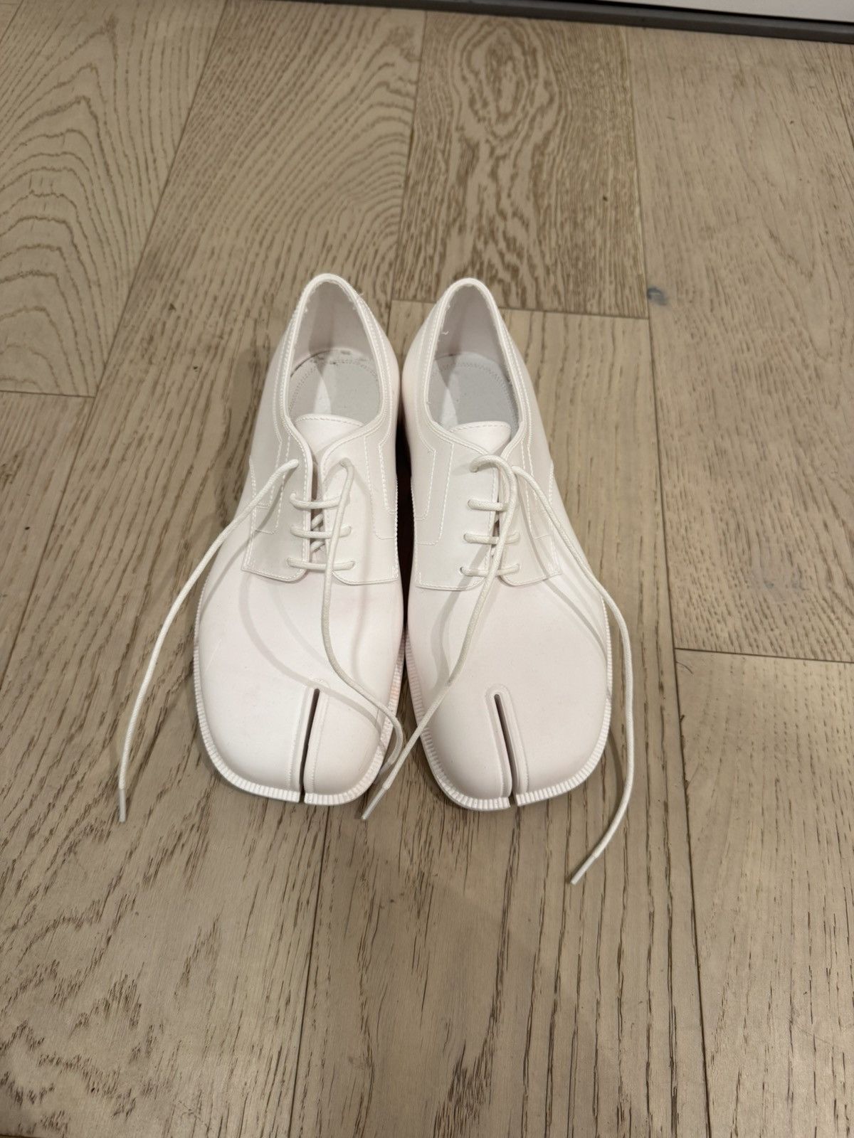 Maison Margiela Maison Margiela Tabi Split Toe Derby Shoes - Size 37 Size US 7 / IT 37 - 1 Thumbnail