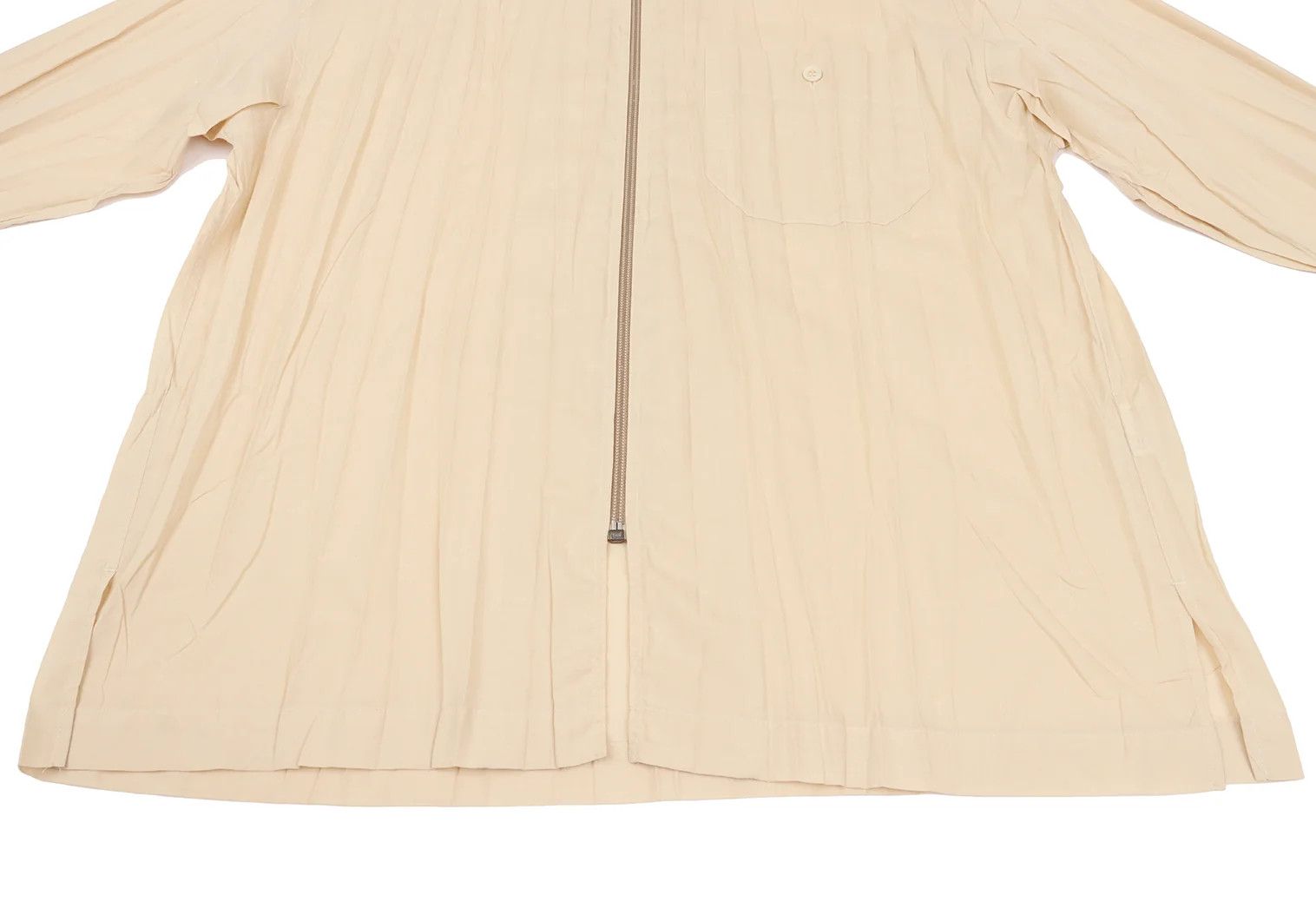Issey Miyake Band Collar Zip-Up Shirt in Beige, Size M Size US M / EU 48-50 / 2 - 9 Thumbnail