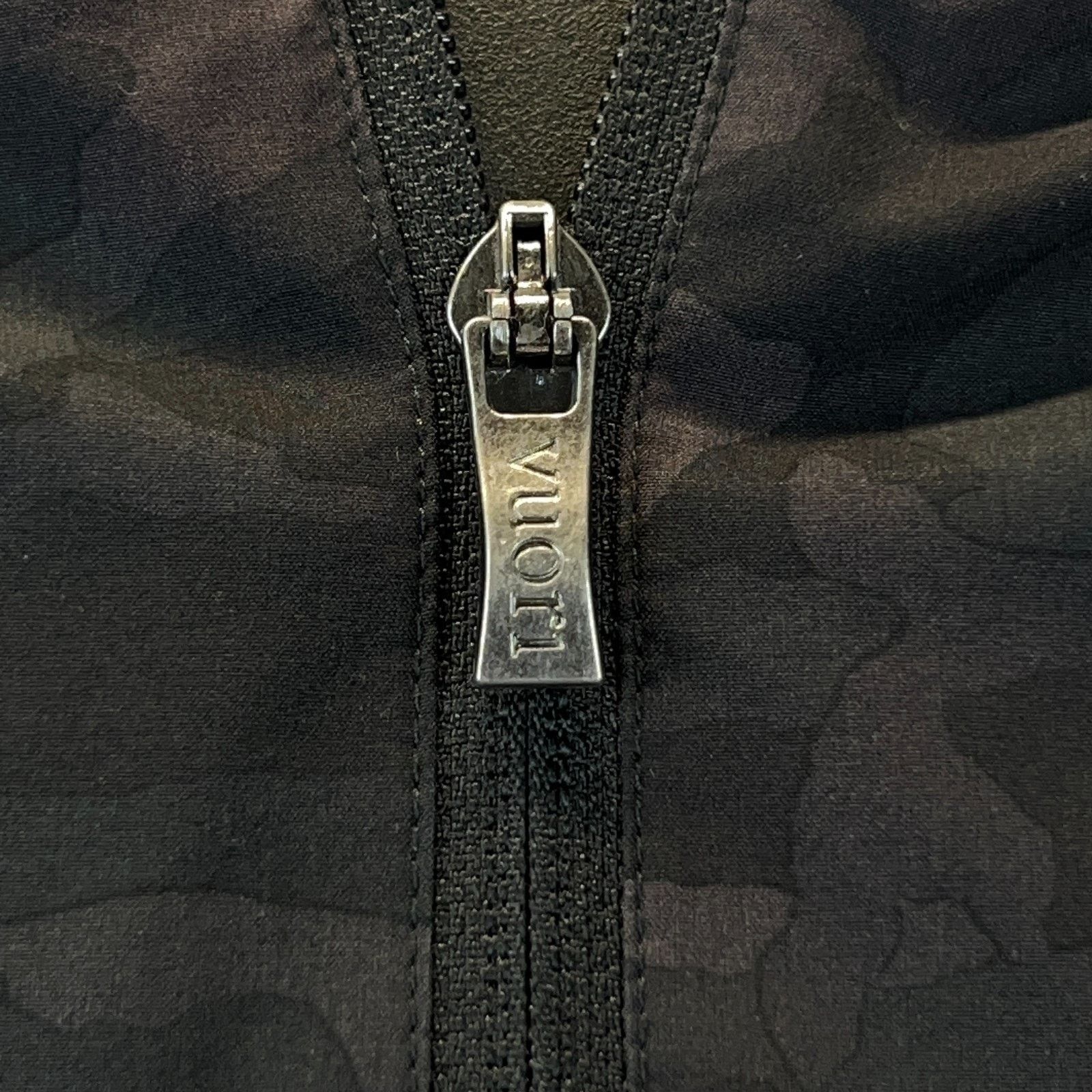 Vuori Vuori Outdoor Trainer Shell Hooded Jacket Black Camo Army M Size US M / EU 48-50 / 2 - 11 Thumbnail