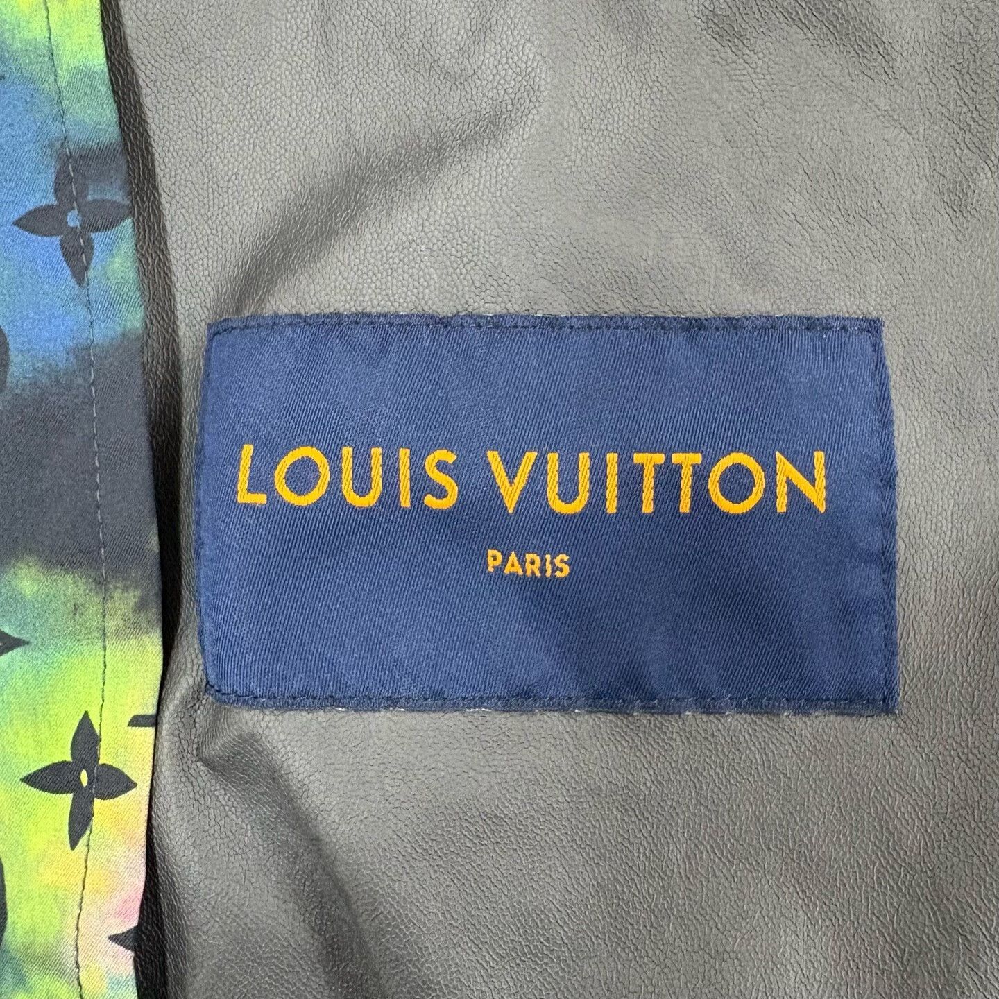 Louis Vuitton louis vuitton tie-dye long sleeve zip jacket Size US L / EU 52-54 / 3 - 3 Thumbnail