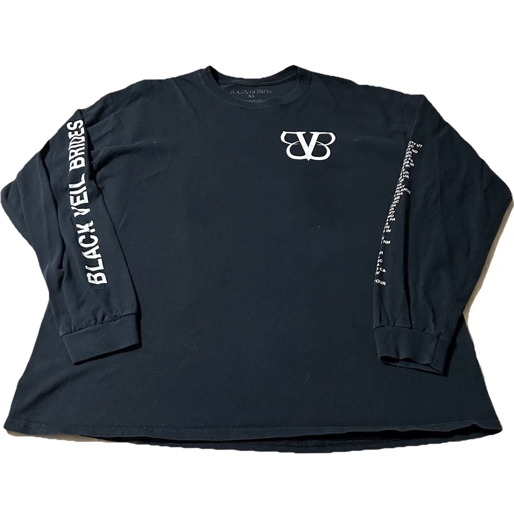 Vintage VINTAGE Black Veil Brides Resurrection 2018 Tour Long Sleeve Shirt XL Mens Black Band XL Size US XL / EU 56 / 4 - 2 Thumbnail