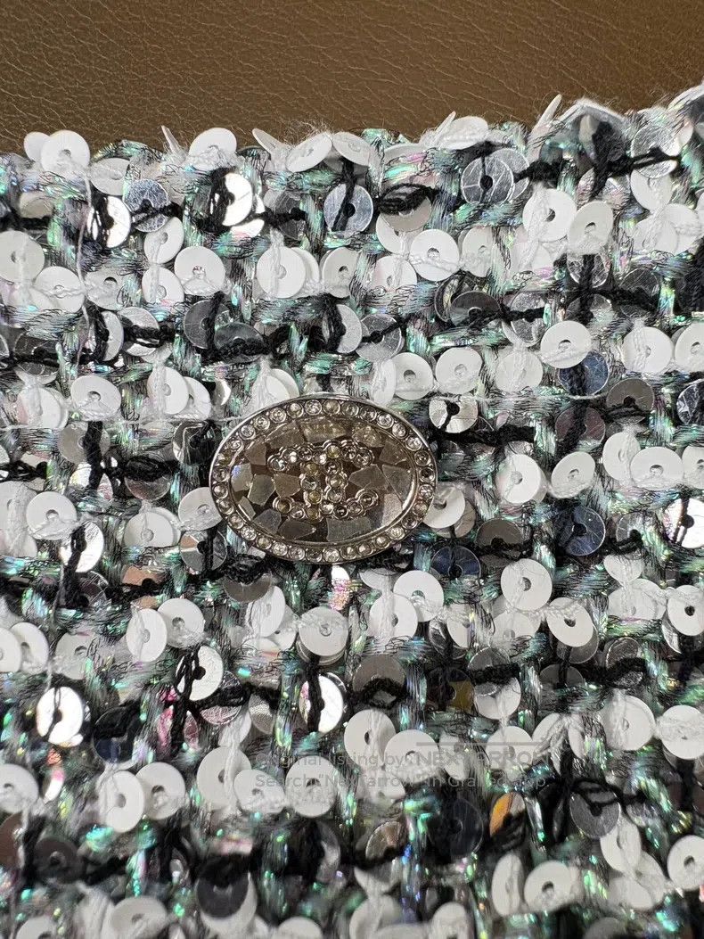 Chanel Chanel 23p preview series green and white sequin embroider Size 42" / US 20 - 4 Thumbnail