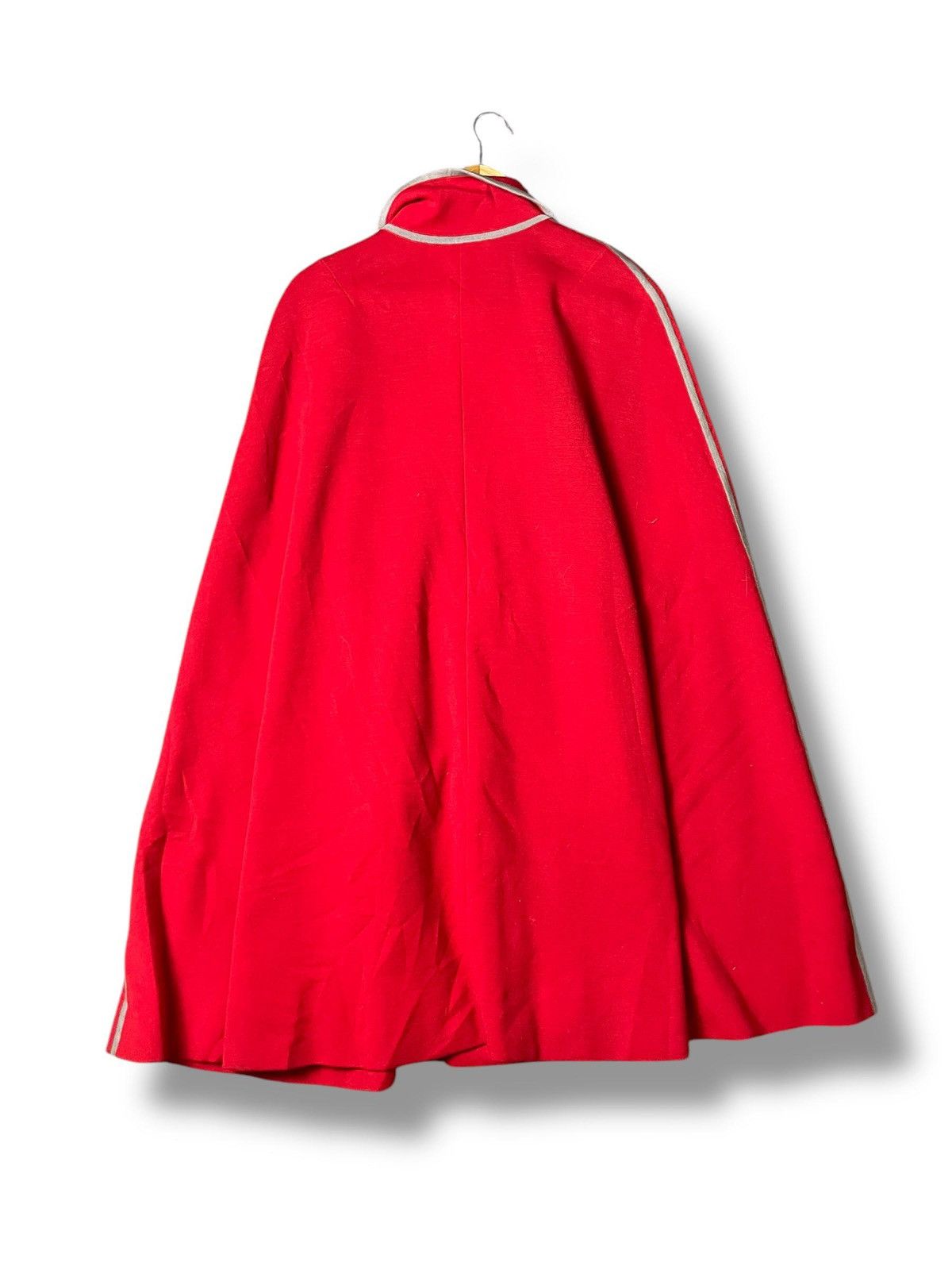 Designer × Japanese Brand × Vintage VTG Japanese Brand La Donna Red Cape (5) Size US L / EU 52-54 / 3 - 6 Thumbnail