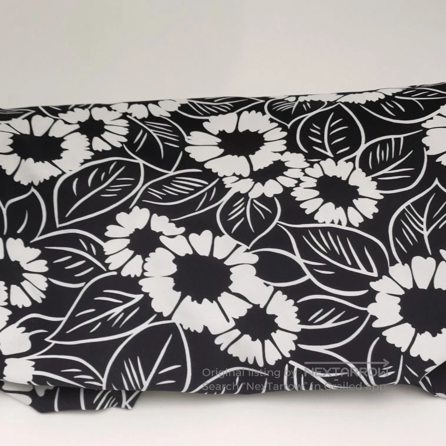 Prada Prada Floral Pattern High Neck Top Size 38 . Size S / US 4 / IT 40 - 4 Thumbnail