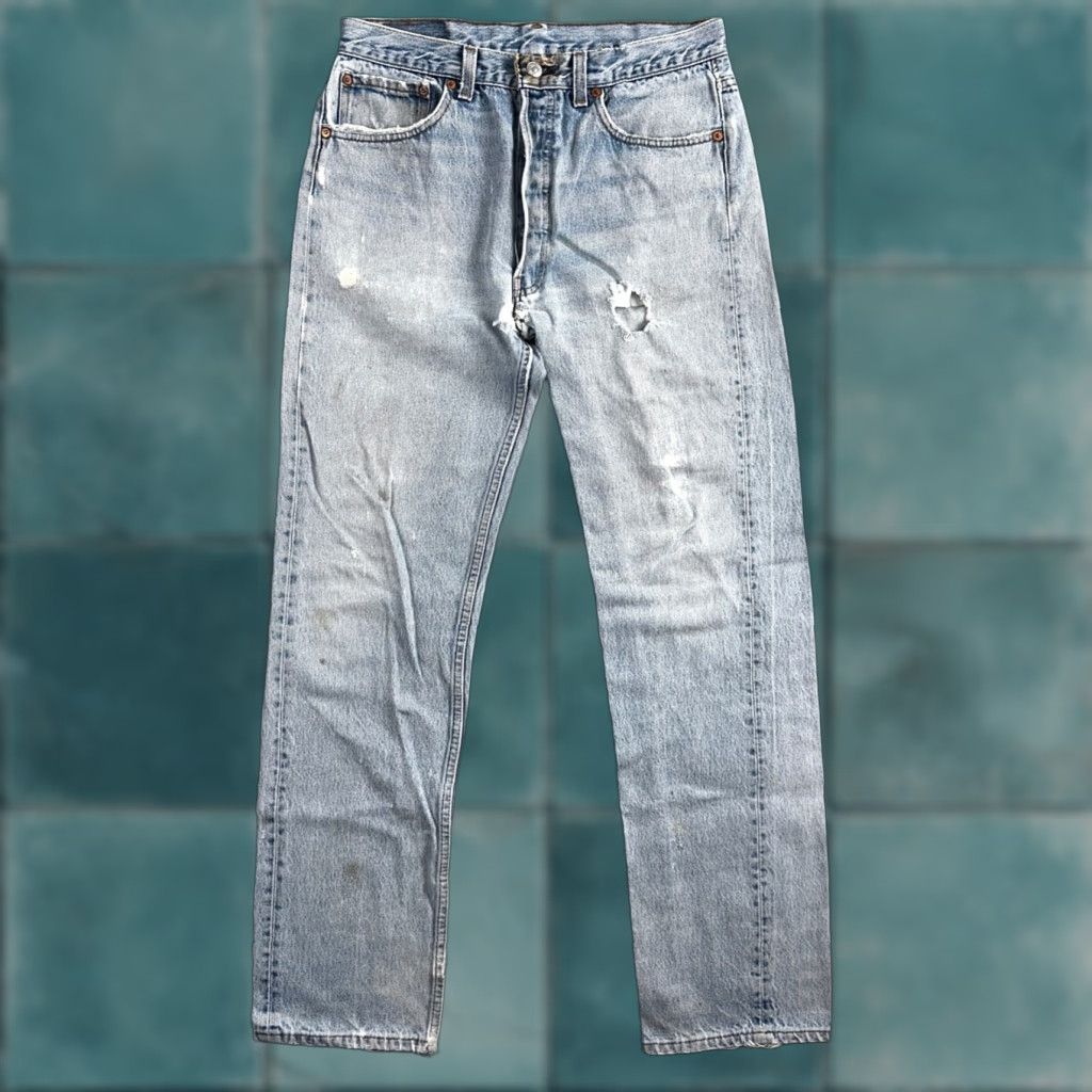 Levi's VINTAGE Levi's 501 Jeans Straight 34x36 Blue Light Wash USA 90s Mens Size US 34 / EU 50 - 1 Thumbnail
