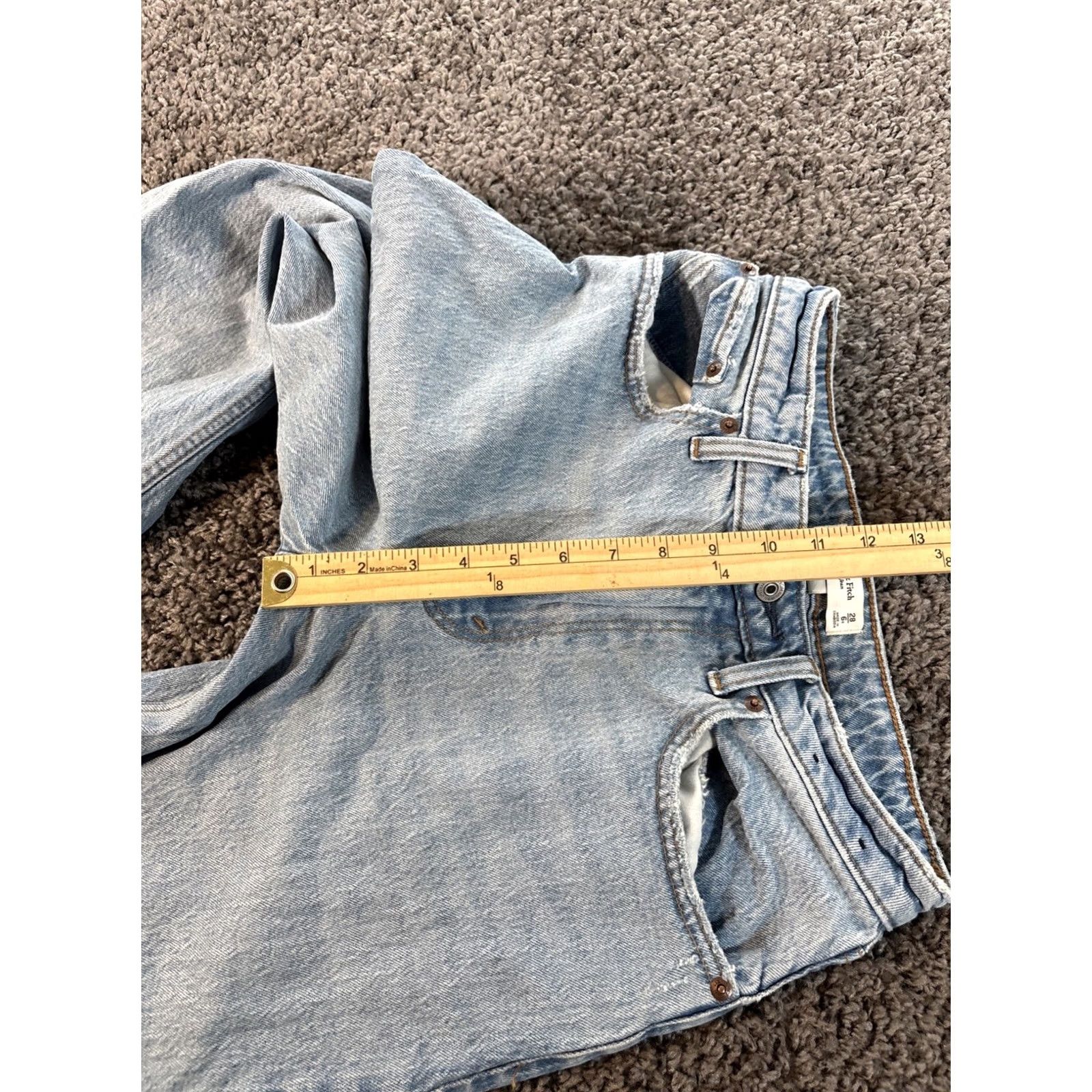 Abercrombie & Fitch Abercrombie & Fitch Jeans The '90s Straight Ultra High Rise Distressed 28 Blue 5-Pocket Denim Women Regular Rise High Rise Jeans 28 in Inseam 29 in Size 28" / US 6 / IT 42 - 5 Thumbnail