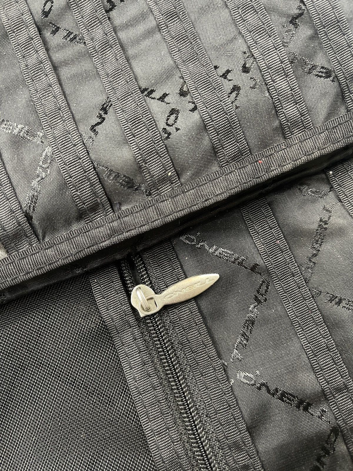 20471120 × Japanese Brand × O'Neill Vintage 00s Oneill Crossbody Bag Size ONE SIZE - 8 Thumbnail