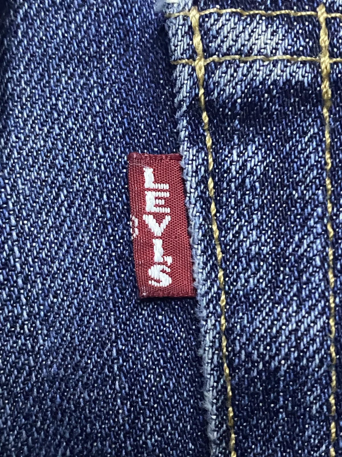 Levi's Vintage Levis 502 ButtonFly Blue Wash Distressed Loose Jeans Size US 33 - 13 Thumbnail