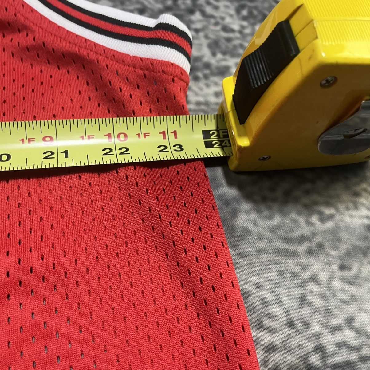 Nike Vintage Michael Jordan Chicago Bulls Nike #23 Home Jersey Size US XXL / EU 58 / 5 - 11 Thumbnail