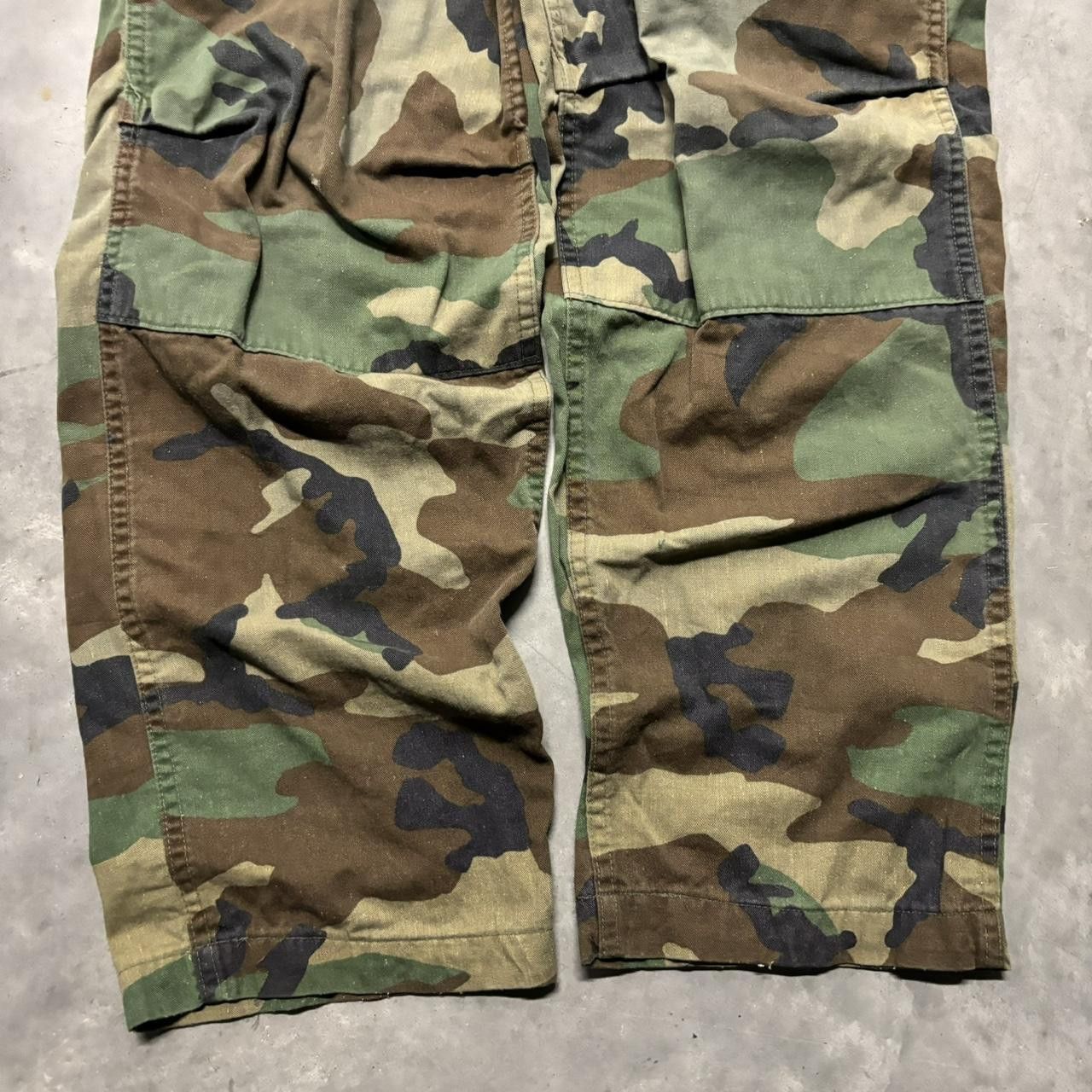 Japanese Brand × Vintage Crazy Vintage Y2K/2000s Military Camo Skater Cargo Pants! Size US 28 / EU 44 - 6 Thumbnail