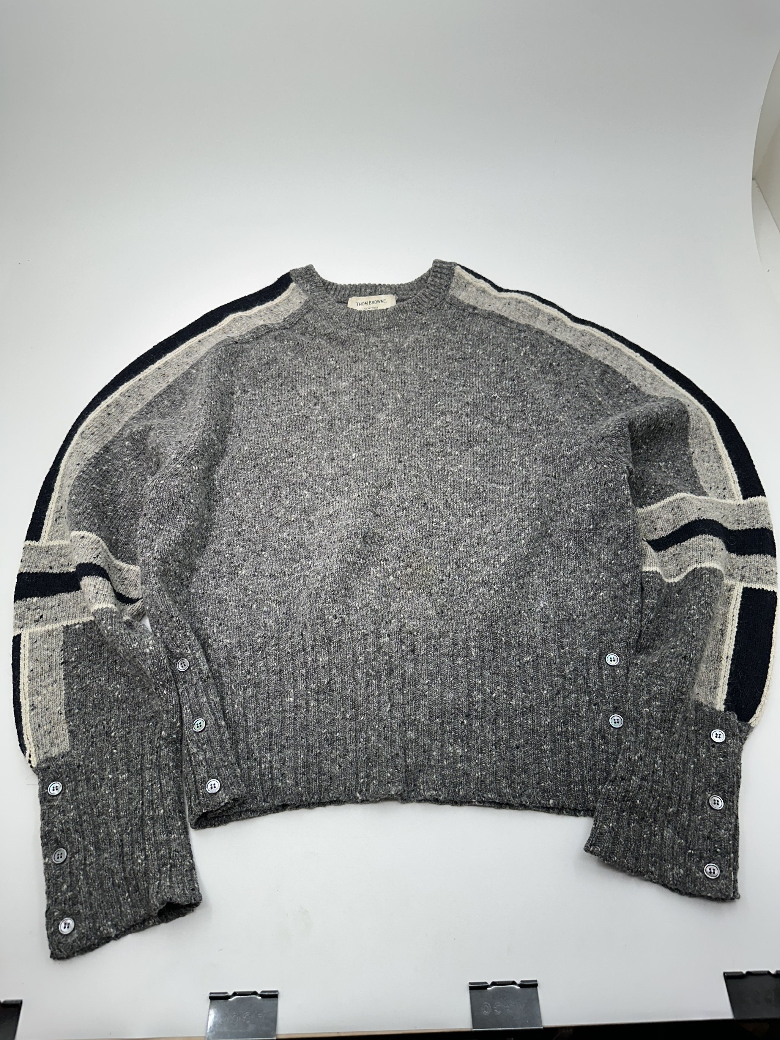 Thom Browne Thom Brown snowflake gray wool sweater Size US L / EU 52-54 / 3 - 1 Thumbnail
