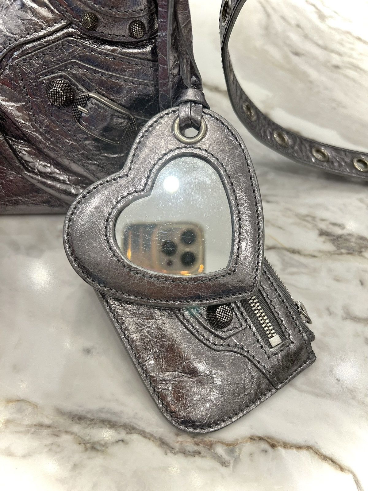 Balenciaga Balenciaga XS Le Cagole In Gunmetal/Silver Metallic Leather Size ONE SIZE - 3 Thumbnail