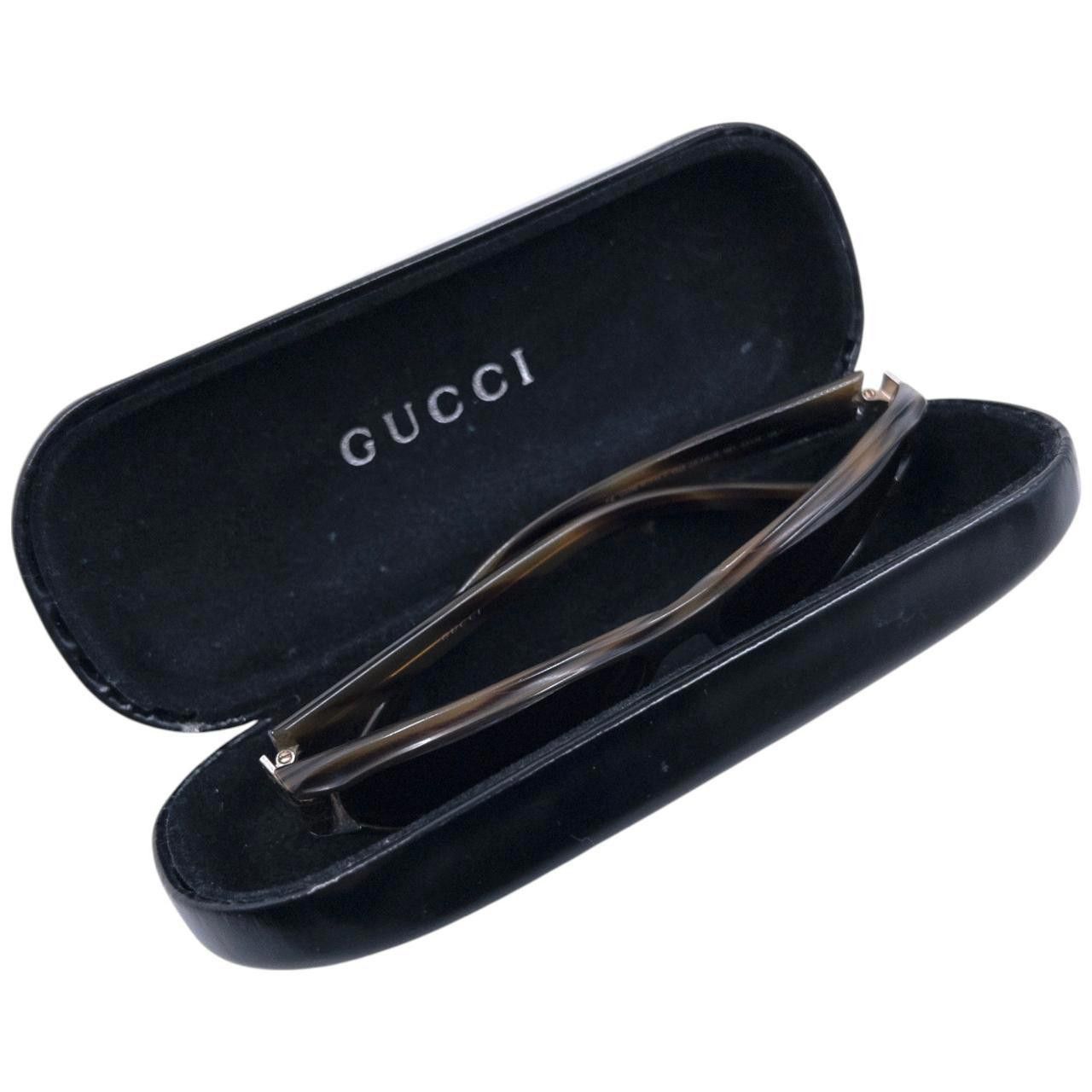 Gucci Vintage Gucci Monogram Sunglasses Size ONE SIZE - 8 Thumbnail
