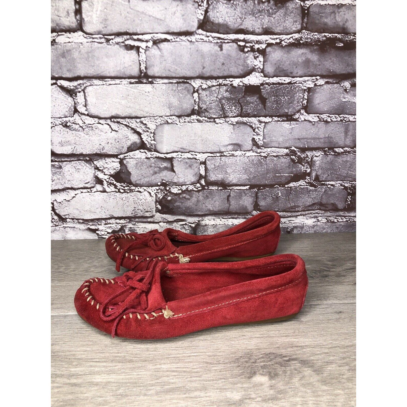 Minnetonka Minnetonka Red Suede Kiltie Fringe Bow Moccasins Shoes Women Size US 6 / IT 36 - 8 Thumbnail