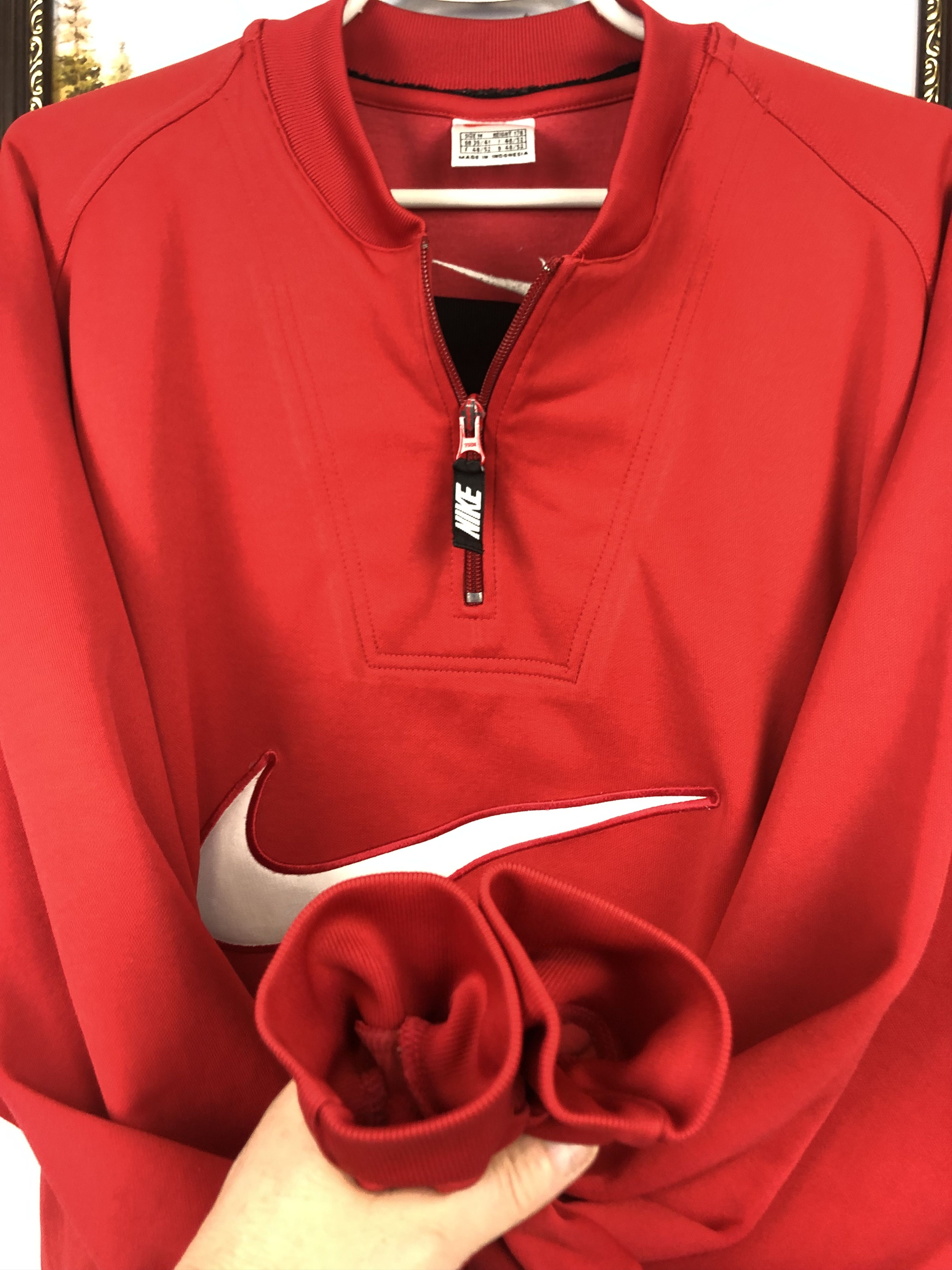 Nike Vintage Nike Sweatshirt Big Swoosh Rare Red Hype Size US M / EU 48-50 / 2 - 7 Thumbnail