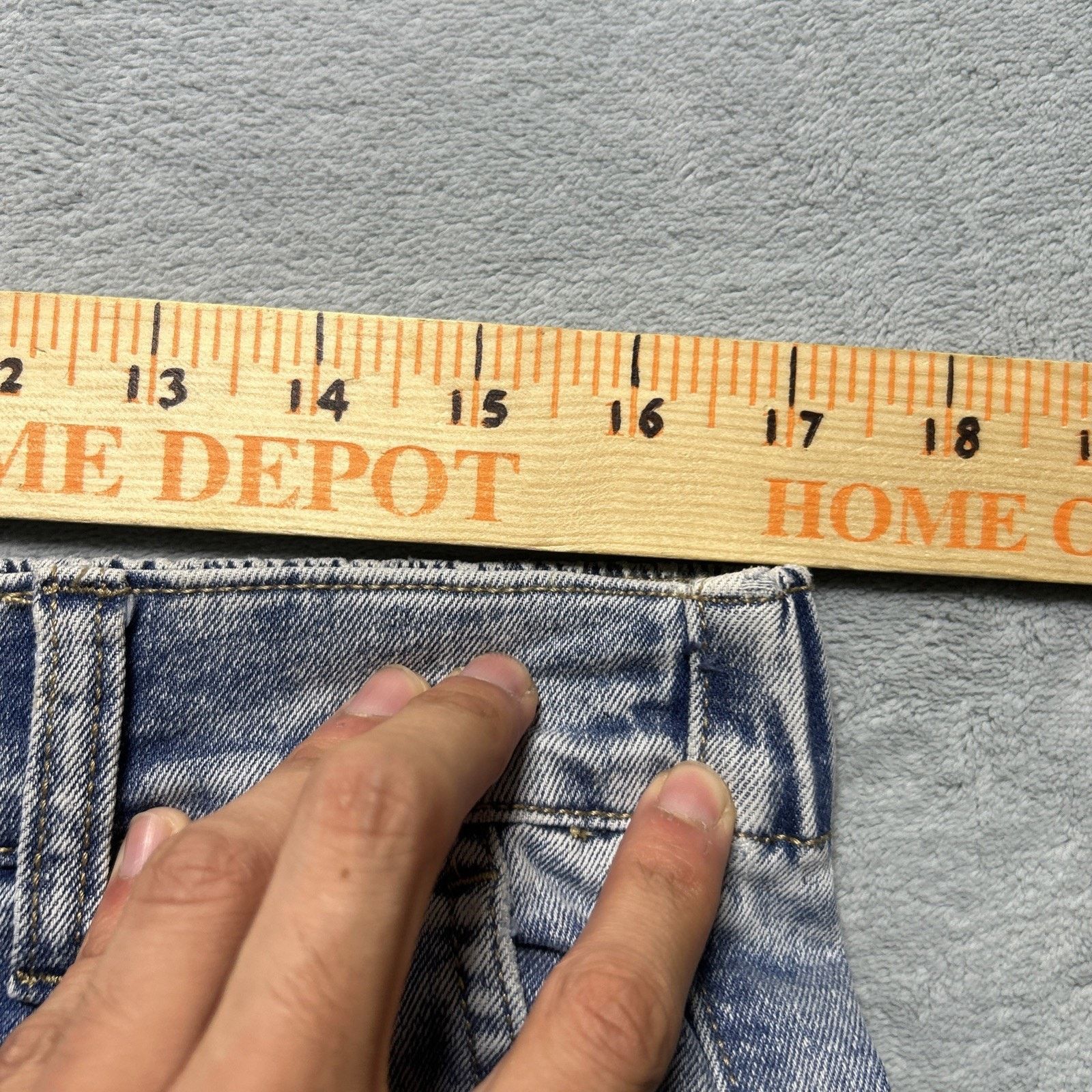 Wrangler 2000s Beyond Baggy Cargo Jeans Medium 34x27 Wide Strap Leg Size 30" / US 8 / IT 44 - 11 Thumbnail