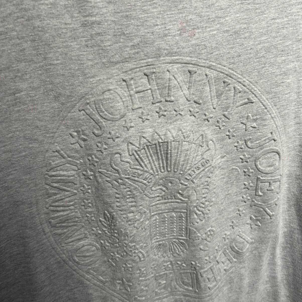 Band Tees Vintage Ramones Big Logo rock band grey 2000’s tee size XXL Size US XXL / EU 58 / 5 - 3 Thumbnail