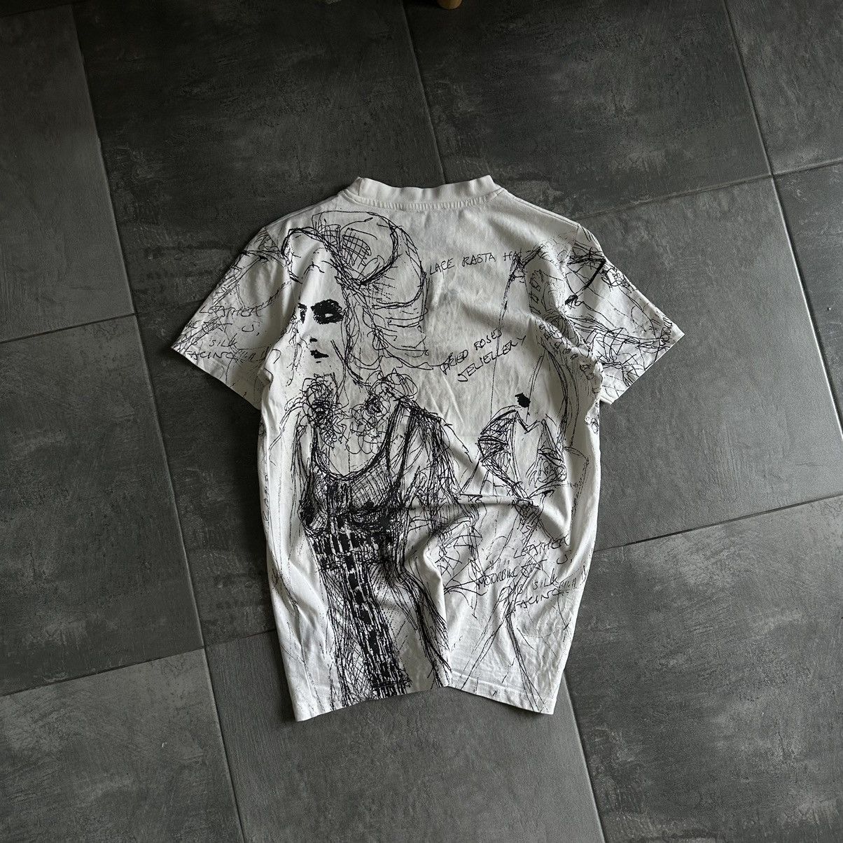 John Richmond Vintage Japanese Style John Richmond T-shirts Overprint Y2K Size S / US 4 / IT 40 - 2 Thumbnail