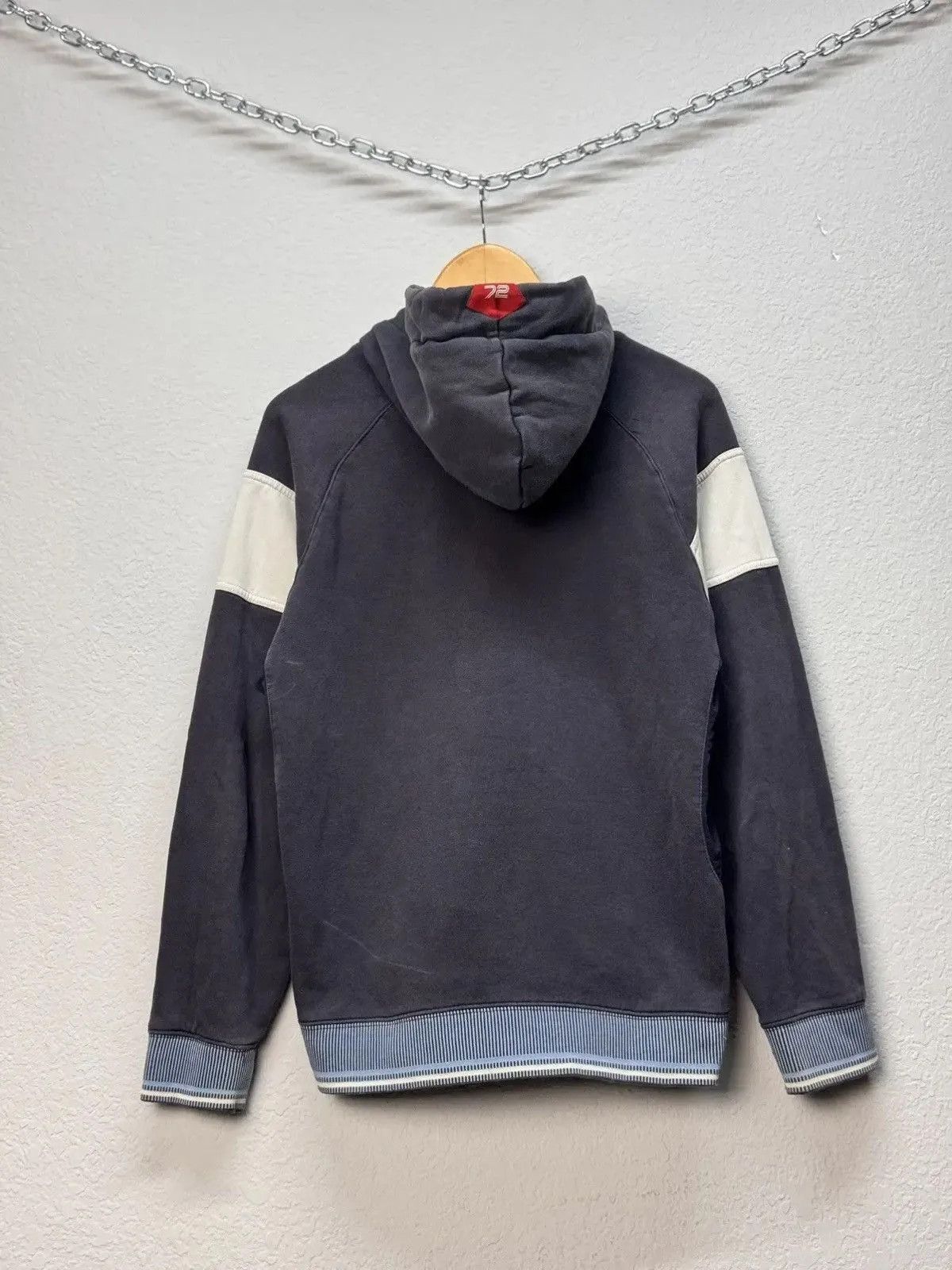 Nike Vintage Sweatshirt Nike COR72Z Big Logo Y2K Size US M / EU 48-50 / 2 - 5 Thumbnail